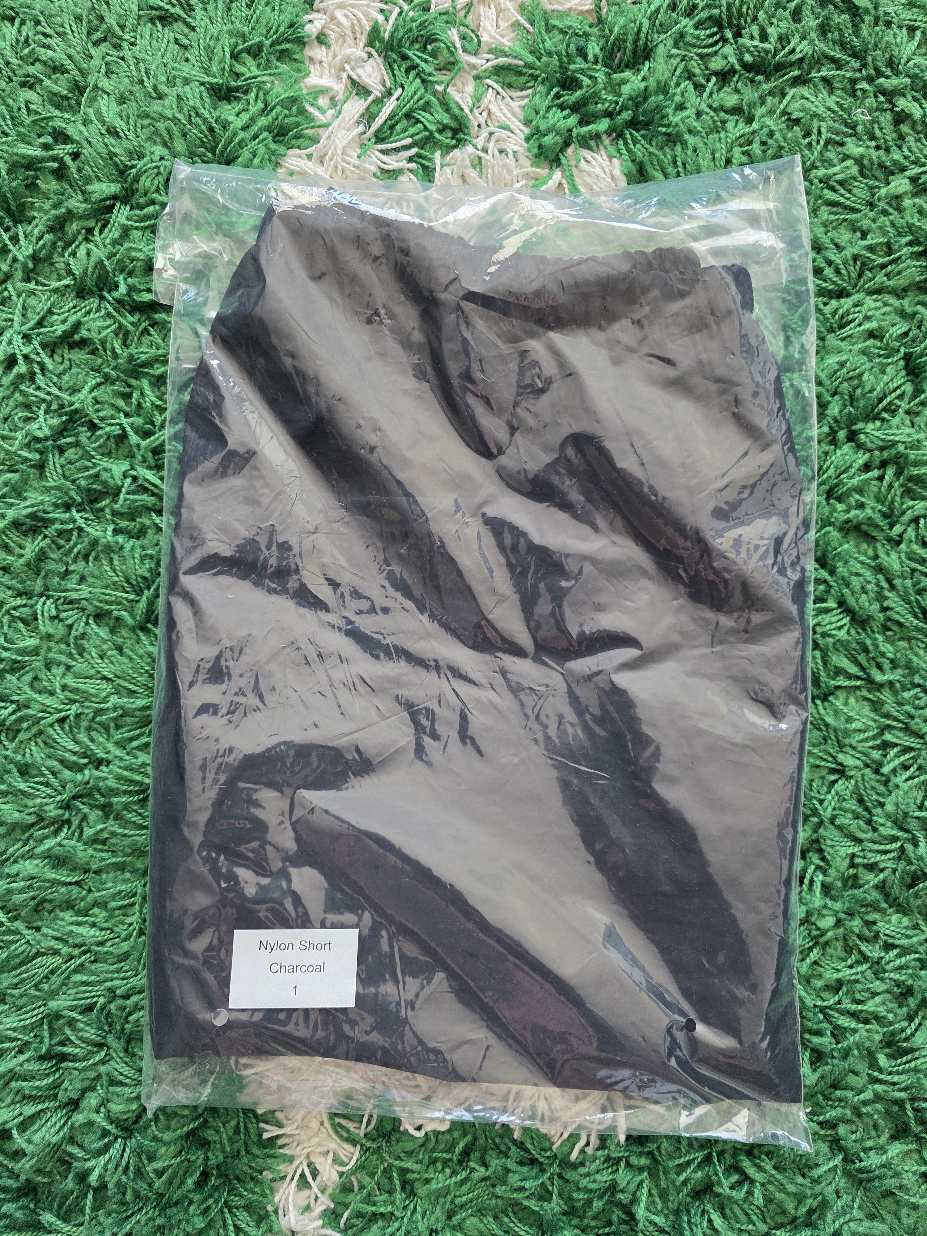 Gosha Rubchinskiy Yzy x Gosha SH-01 Shorts Black Size US 30 / EU 46 - 2 Thumbnail