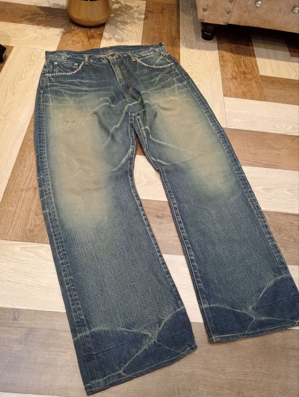 swagger デニム SWAGGER JAPAN BLUE DISTRESSED STUDDED DENIM PANTS