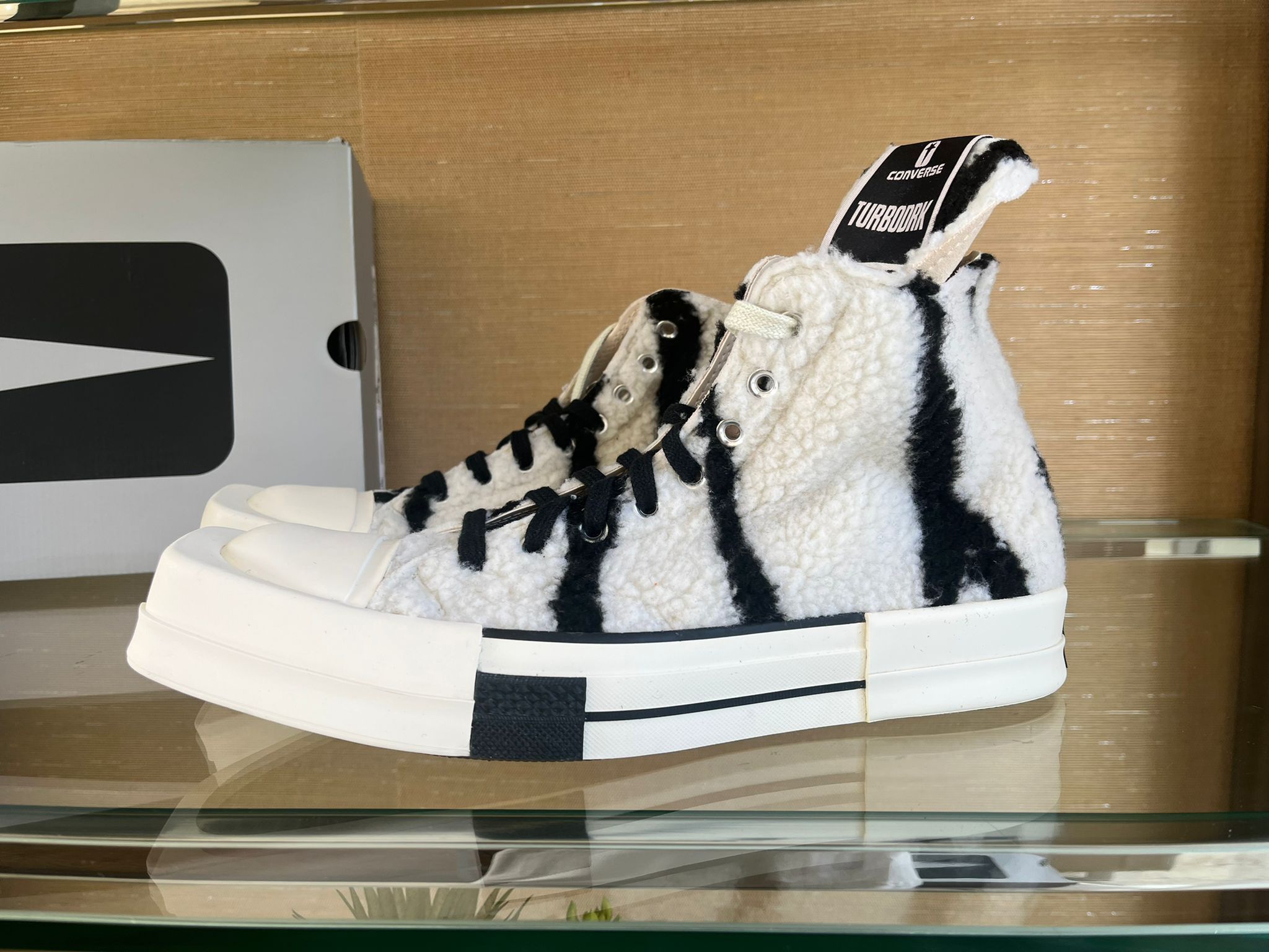 Rick Owens Drkshdw Turbodrk Sneakers in Black & White Size US 7 / EU 40 - 1 Thumbnail