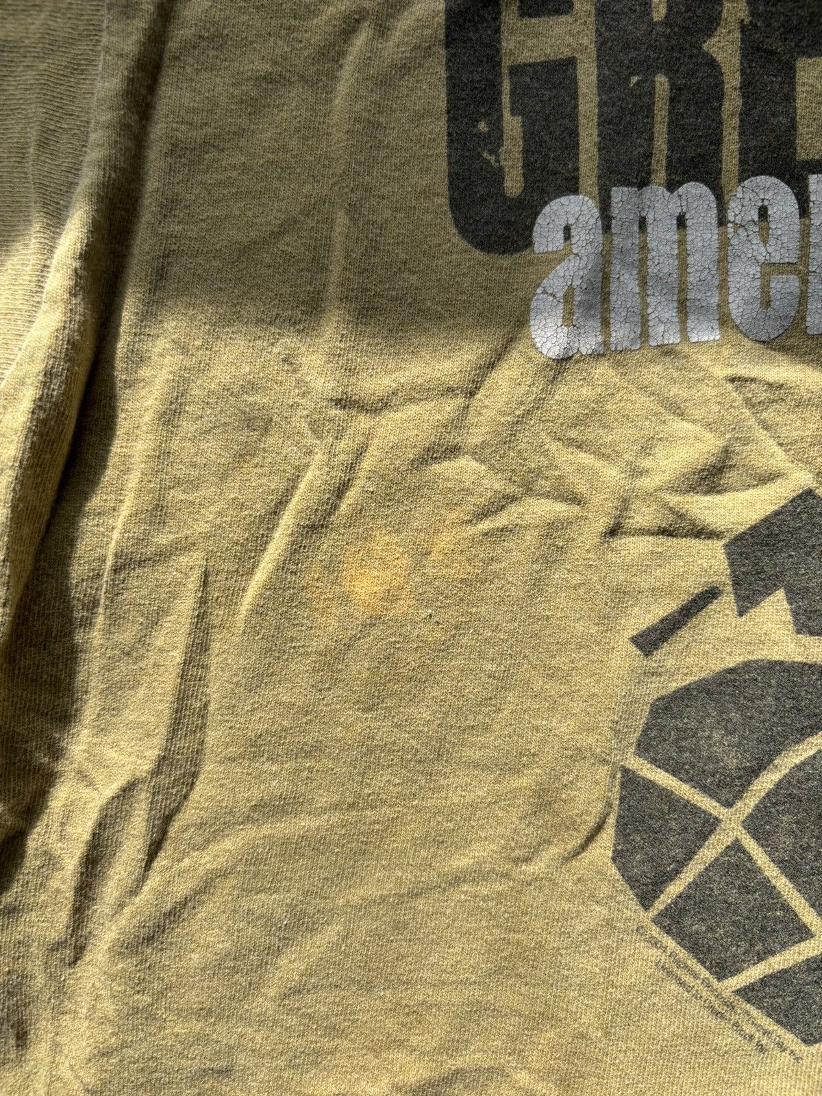 Vintage *RARE* Vintage 2000' s Greenday American Idiot Tour Tee Size S / US 4 / IT 40 - 3 Thumbnail