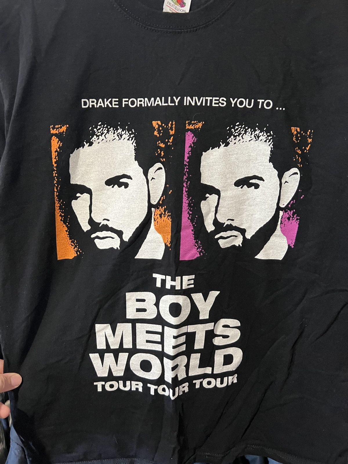 Band Tees VINTAGE DRAKE THE BOY MEWETS WORLD TOUR T SHIRT RAP HIP HOP Size US M / EU 48-50 / 2 - 3 Thumbnail