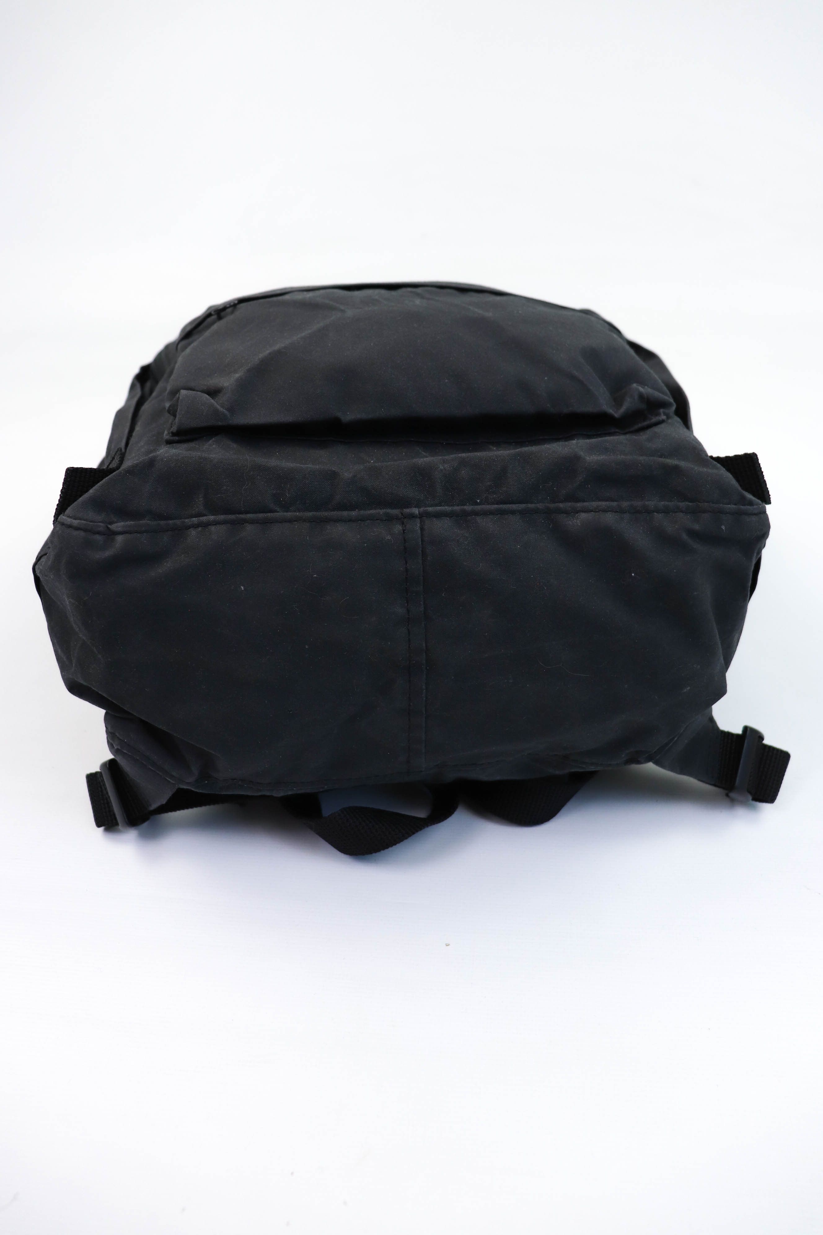 Fjallraven Fjallraven Kanken 16L Black Waxed Backpack Size ONE SIZE - 9 Thumbnail