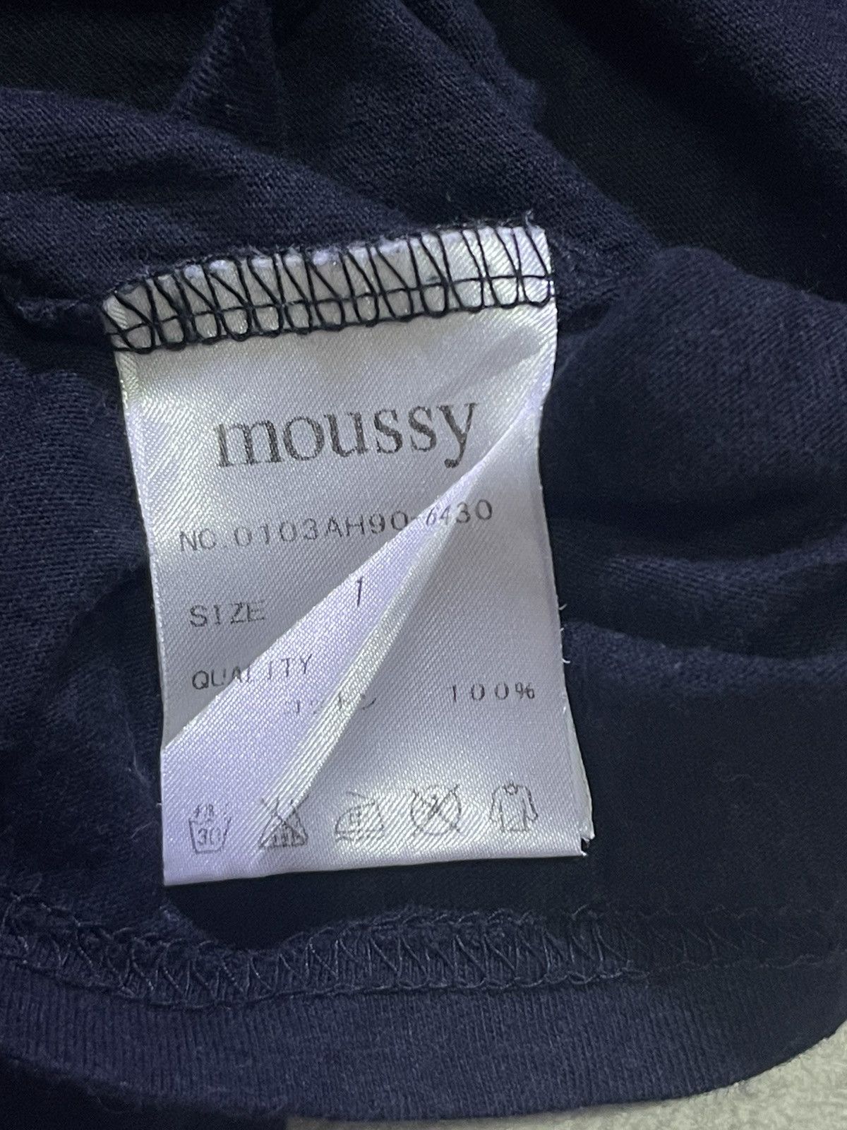 Japanese Brand Y2K MOUSSY long sleeve tshirt Size US M / EU 48-50 / 2 - 8 Thumbnail