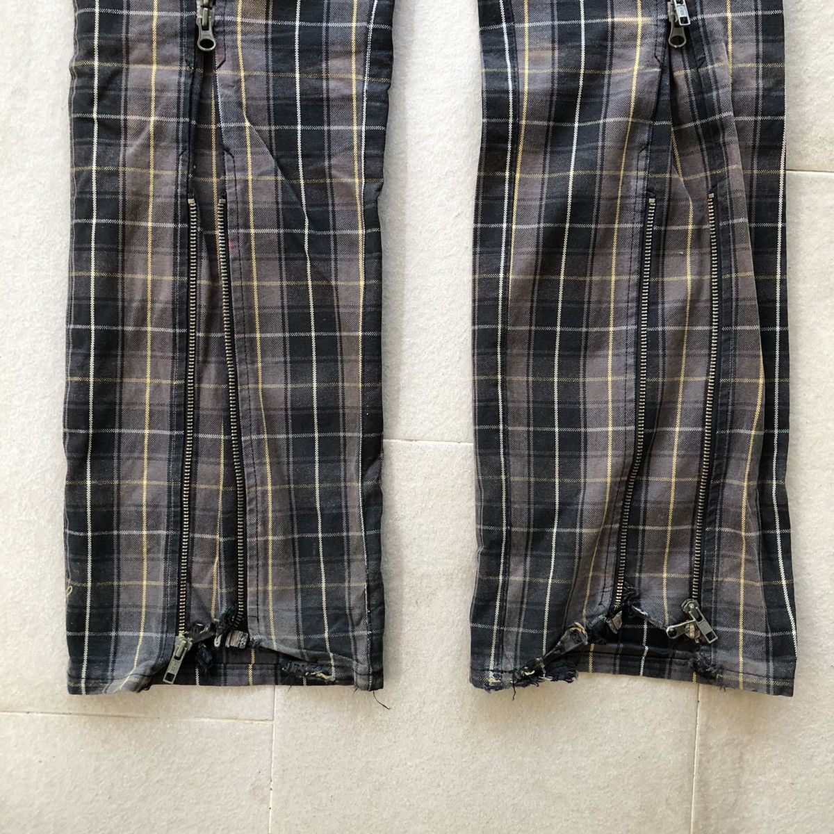 Designer × Japanese Brand Seditionaries punk tartan pants by MILKBOY Size US 32 / EU 48 - 15 Thumbnail