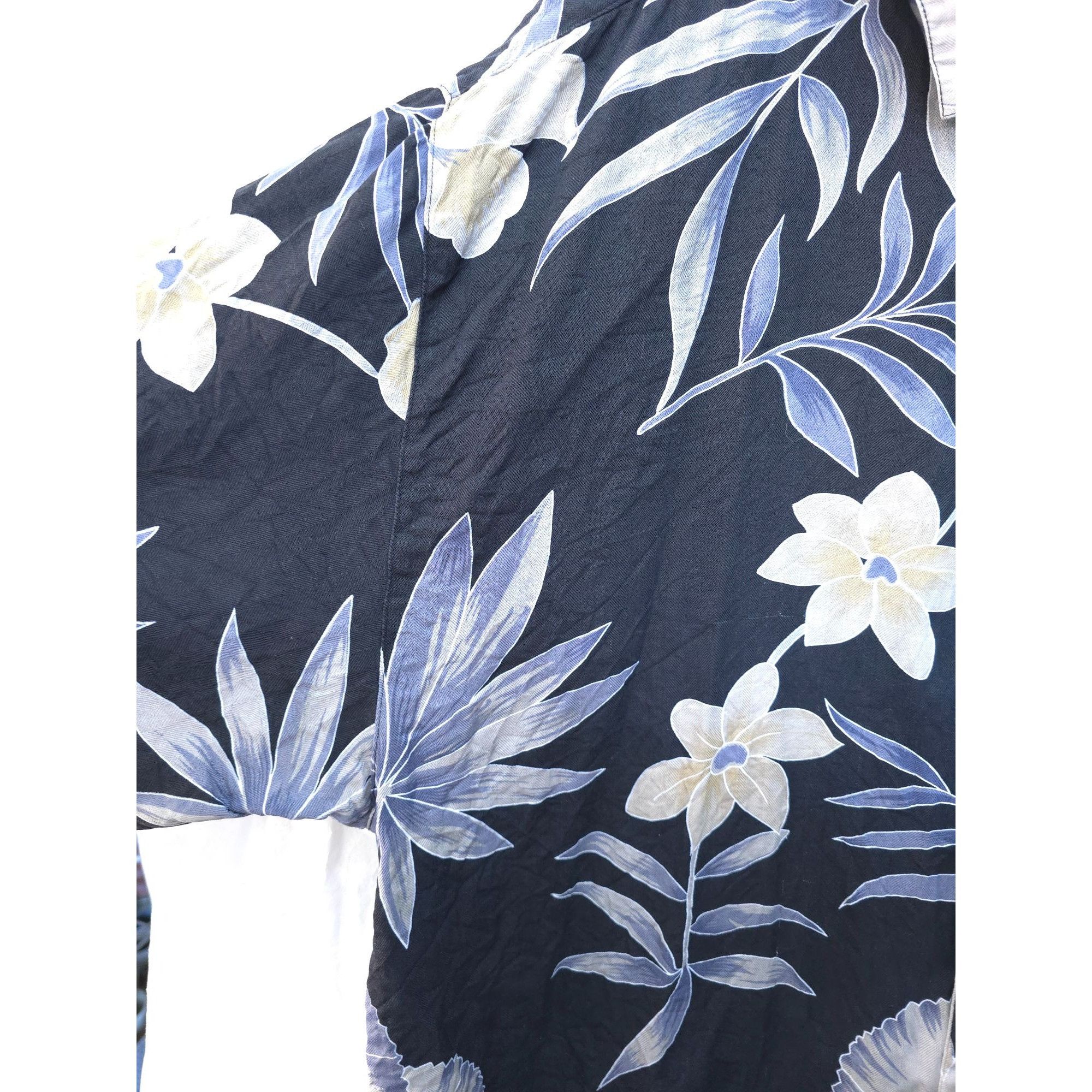 Vintage Jamaica Jaxx XXL Silk Floral Hawaiian Shirt Size US XXL / EU 58 / 5 - 2 Thumbnail
