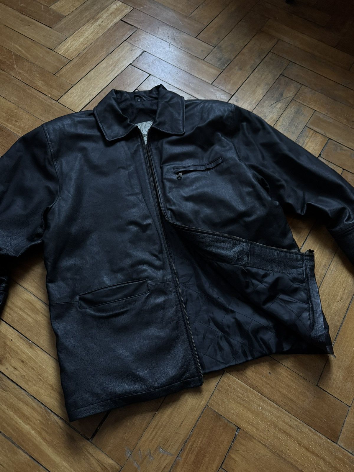 Leather Vintage Black Leather Jacket – Size 46 (Fits Like L) Size US M / EU 48-50 / 2 - 6 Thumbnail
