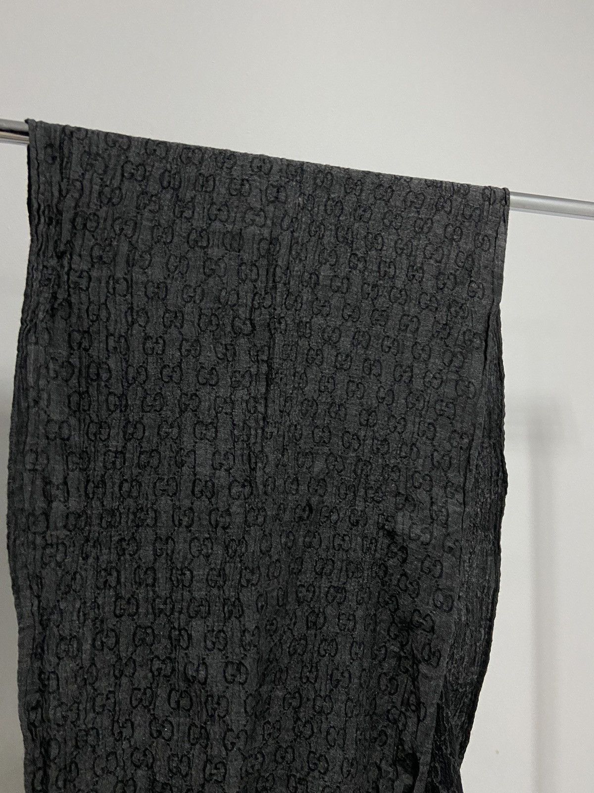 Gucci × Vintage Gucci big scarf monogram vintage logo silk linen wool Size ONE SIZE - 2 Thumbnail