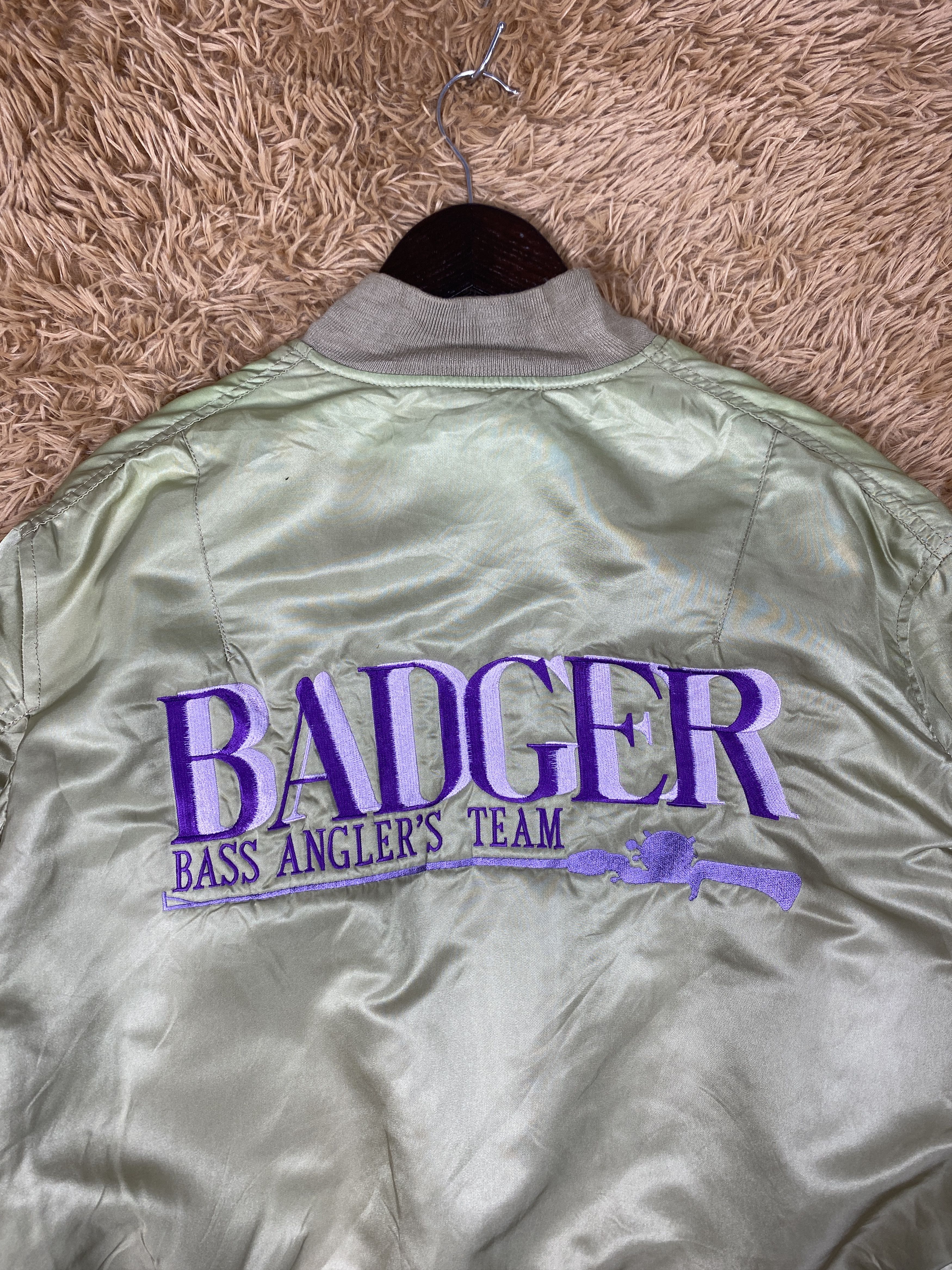 Japanese Brand Vintage Badger Bass Angler's Team Bombers Jacket PJ2629 Size US M / EU 48-50 / 2 - 8 Thumbnail