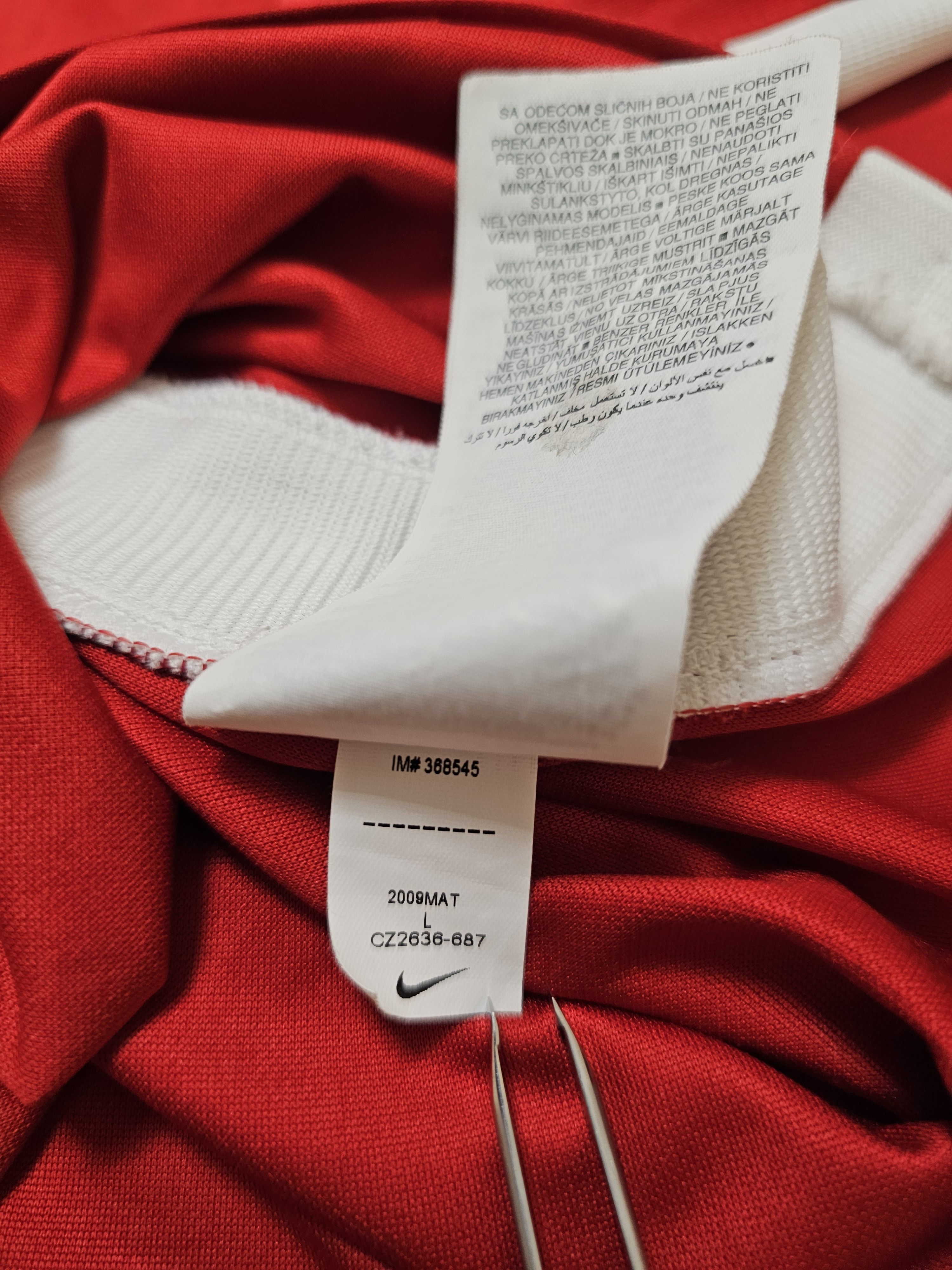 Nike LIVERPOOL 2020 2021 HOME FOOTBALL SHIRT SOCCER JERSEY Size US L / EU 52-54 / 3 - 10 Thumbnail