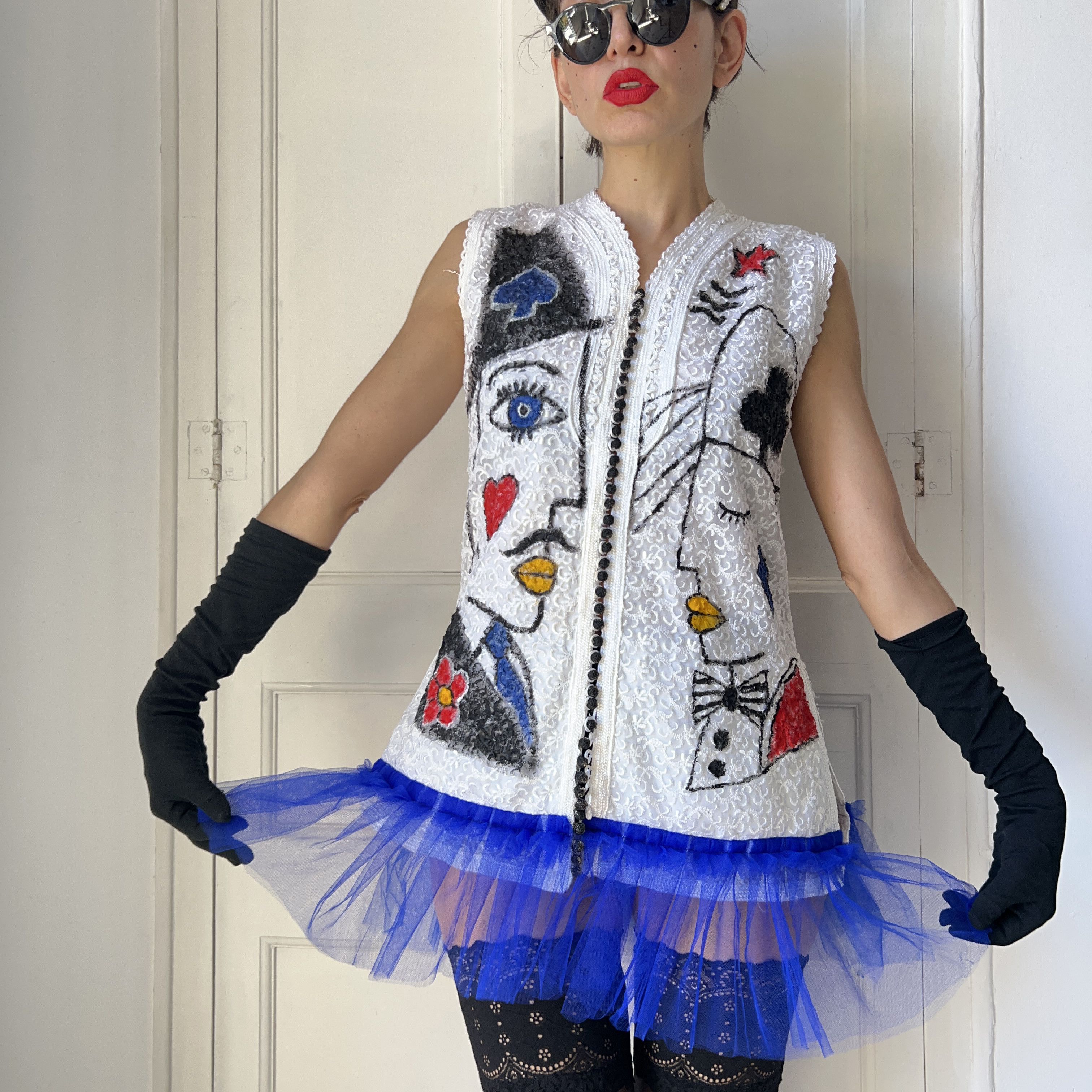 Custommade Hand Painted Playing Card Embroidered Tulle Vest Size M / US 6-8 / IT 42-44 - 3 Thumbnail