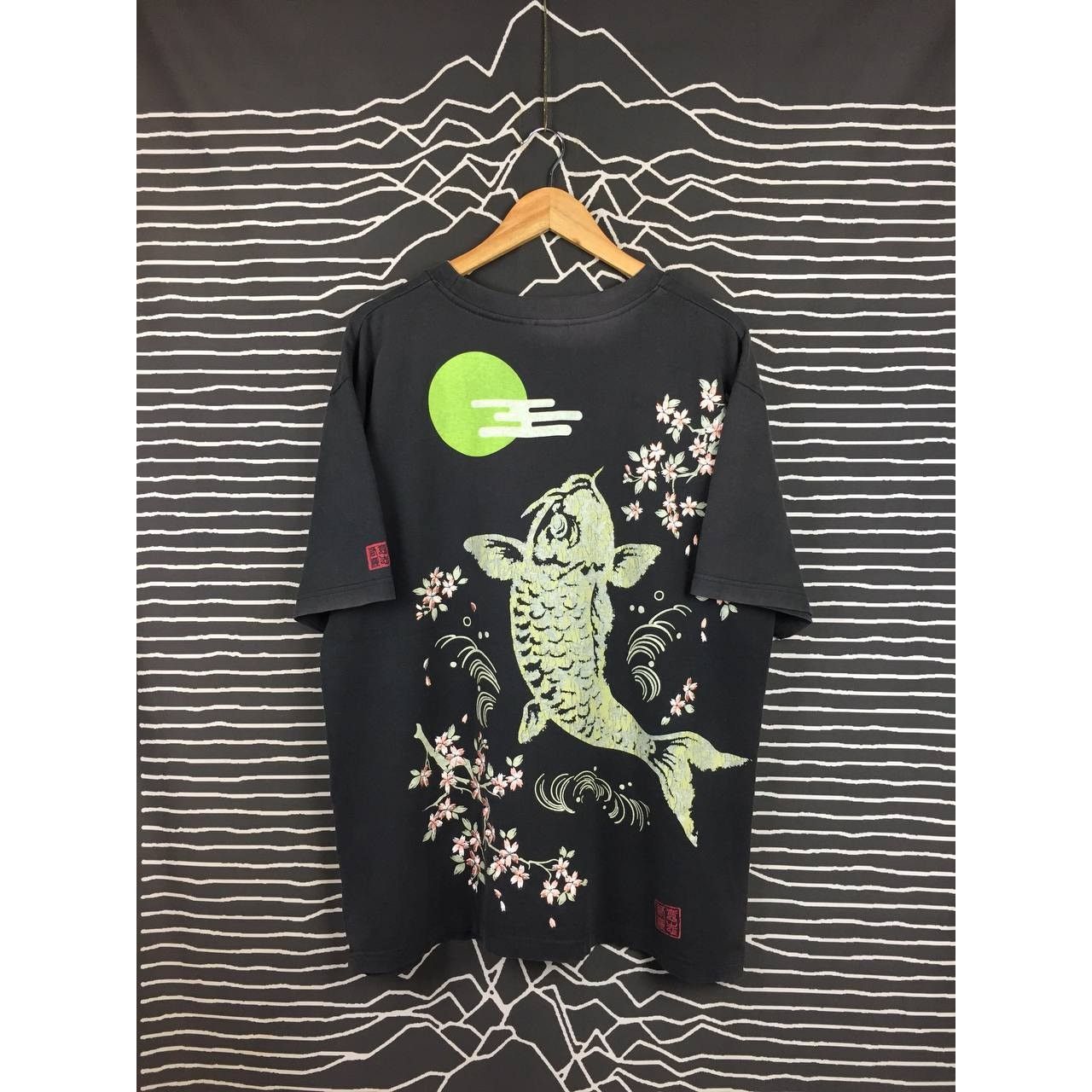 Japanese Brand × Vintage Vtg WILLPIPS Japanese Traditional Sukajan Carp Fish Tee Size US XL / EU 56 / 4 - 2 Thumbnail