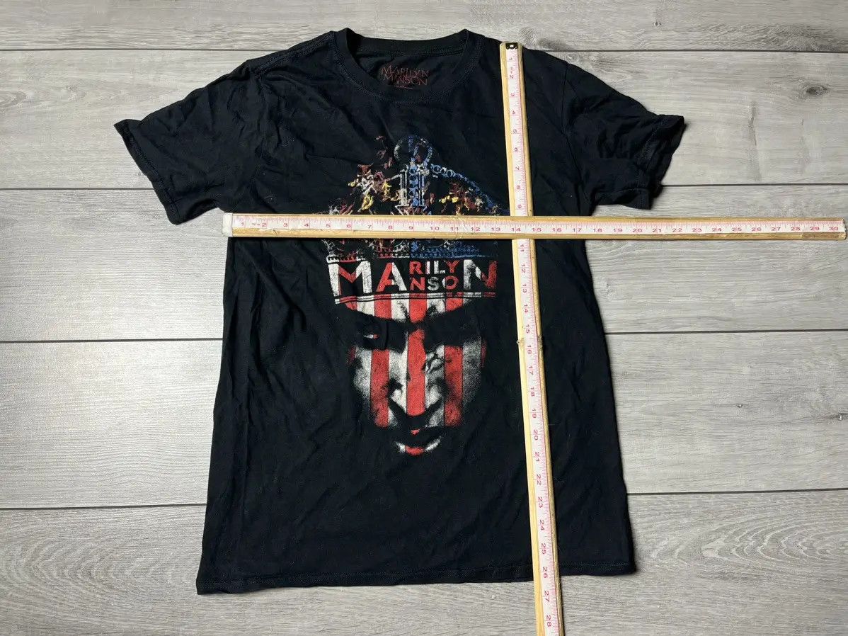 Band Tees Marilyn Manson Tshirt British flag size Medium Size US M / EU 48-50 / 2 - 6 Thumbnail