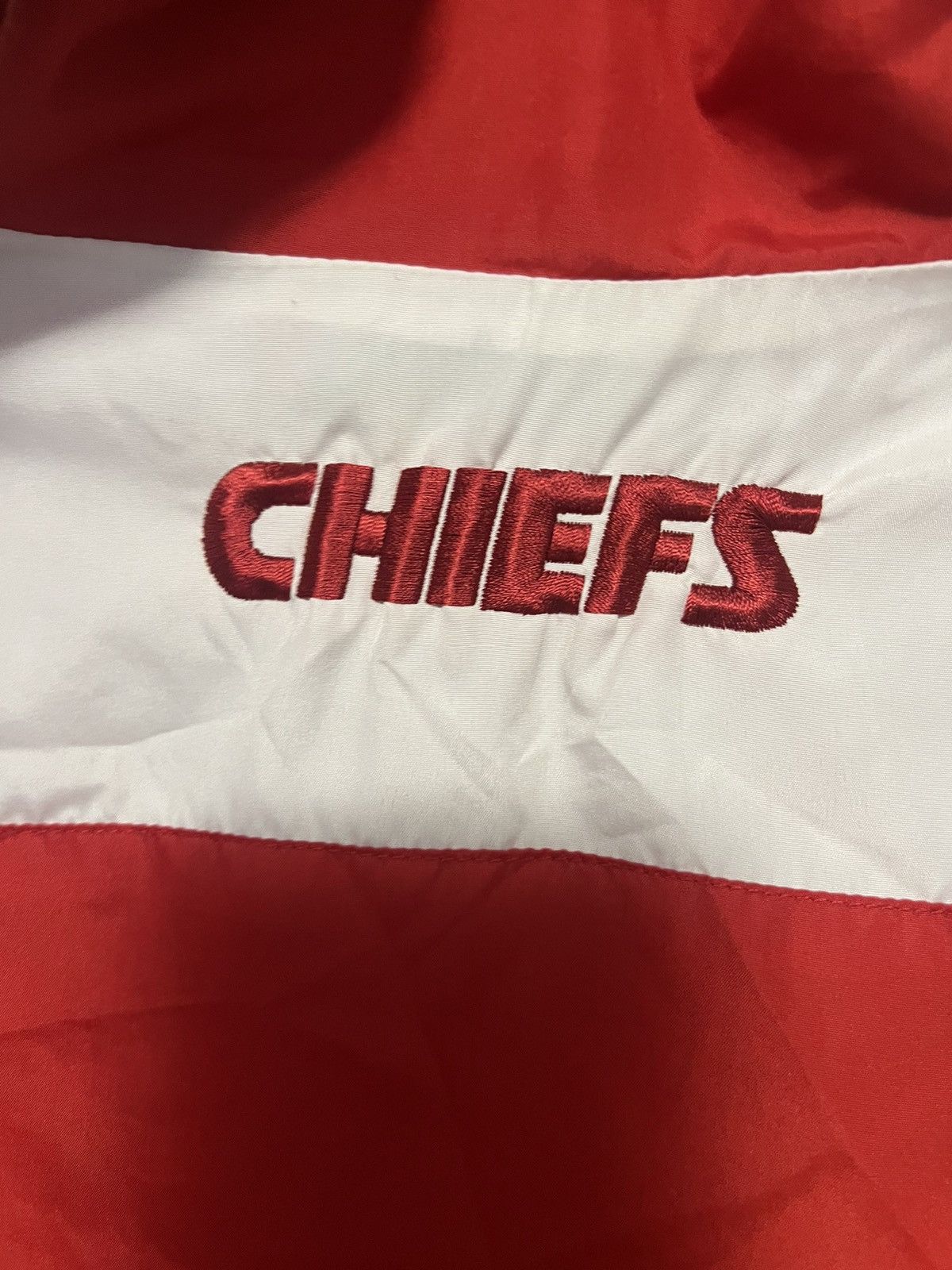 NFL Red and white Kansas City Chiefs Vintage windbreaker jacket Size US L / EU 52-54 / 3 - 4 Thumbnail