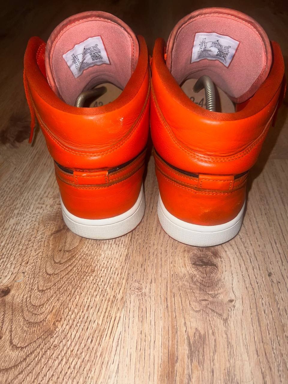 Jordan Brand Nike Air Jordan 1 Retro Hi Red 43 Size US 11 / EU 44 - 8 Thumbnail