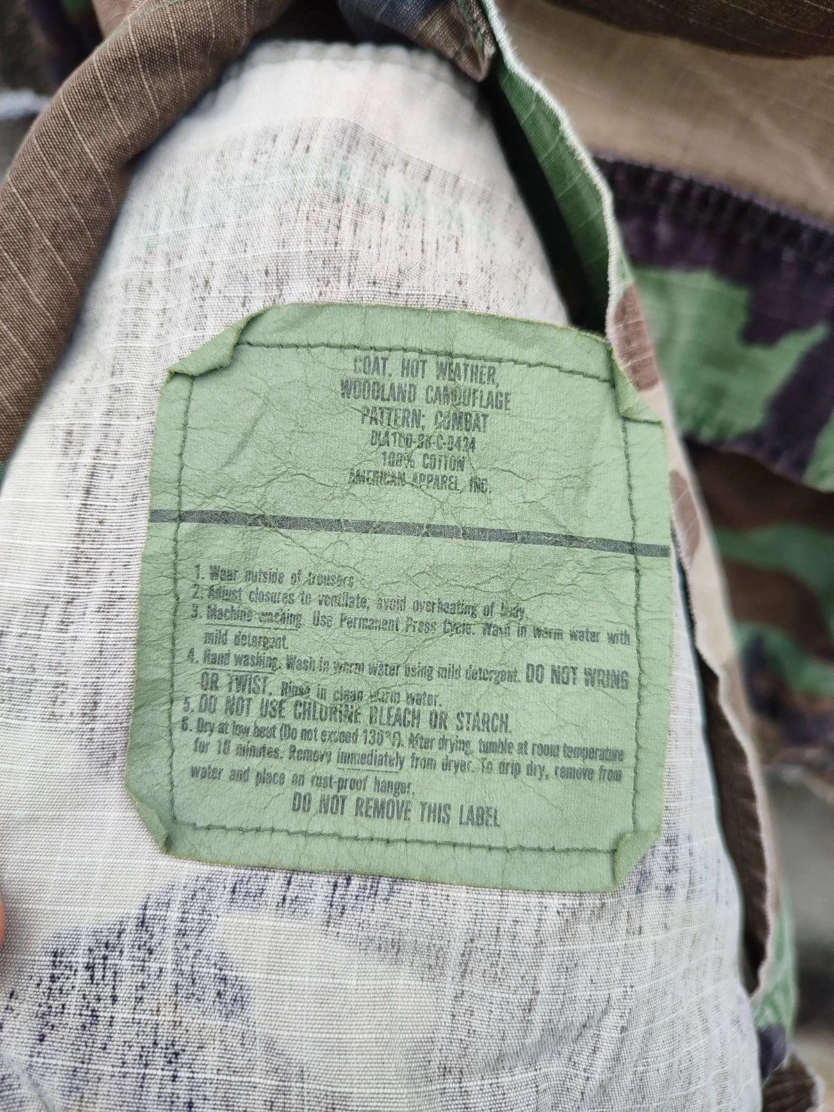 Vintage Vintage U.S. Army Woodland Camouflage BDU Jacket (1986) Size US L / EU 52-54 / 3 - 18 Thumbnail
