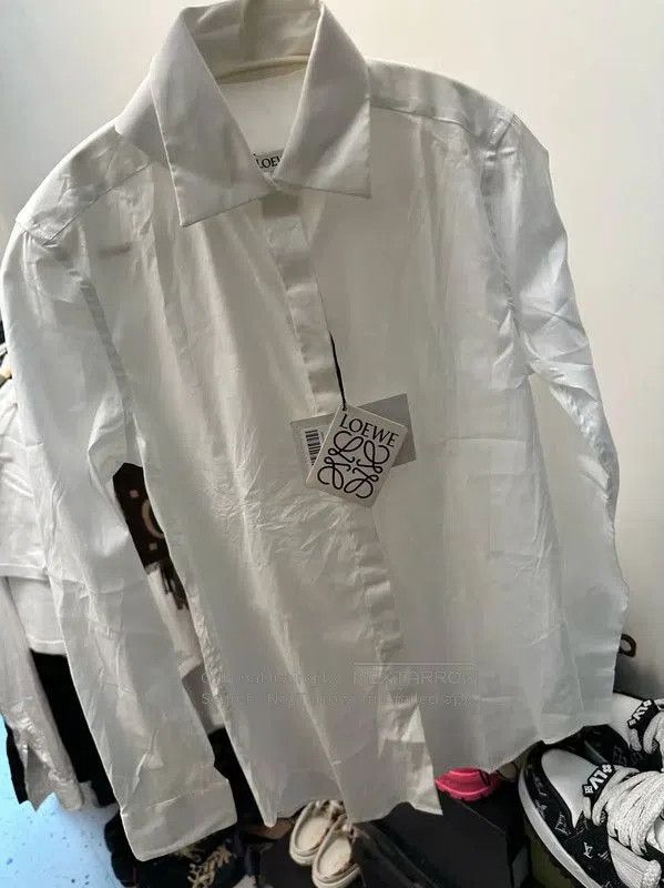 Loewe Loewe White Cotton Women's Shirt . Size XS / US 0-2 / IT 36-38 - 1 Thumbnail