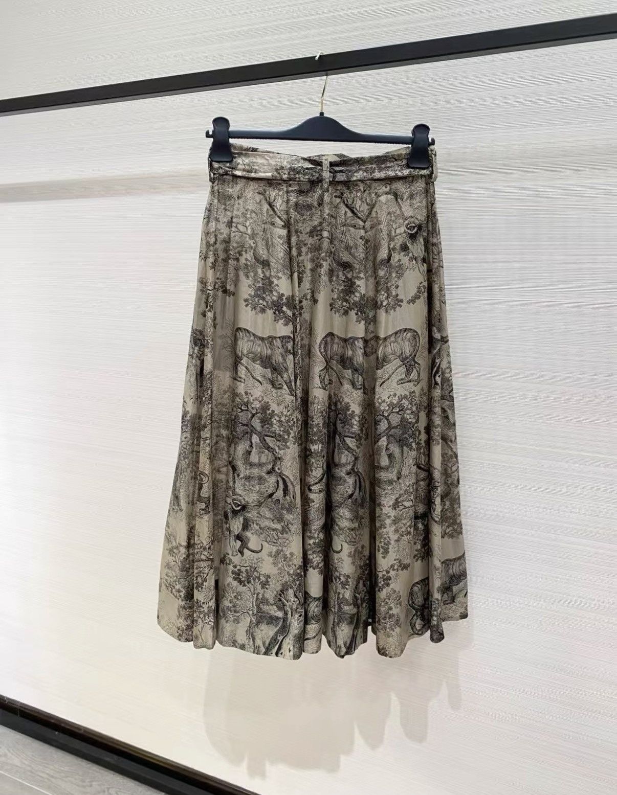 Dior Dior Long Maxi Skirt J33 Size XXS / US 00 / IT 34 - 2 Thumbnail