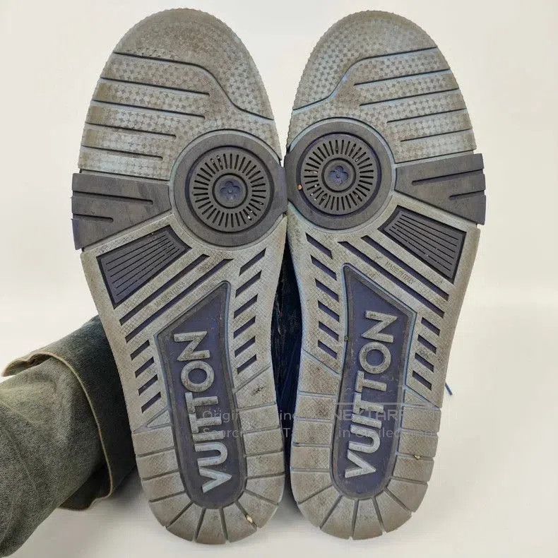 Louis Vuitton LV Leather Trainer Sneakers Blue. Size US 8 / EU 41 - 6 Thumbnail