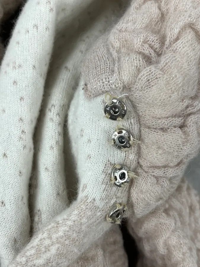 Roberto Cavalli 2000s Roberto Cavalli Wrinkled Texture Beige Long Cardigan Wrist Fur Jacket Size S / US 4 / IT 40 - 11 Thumbnail