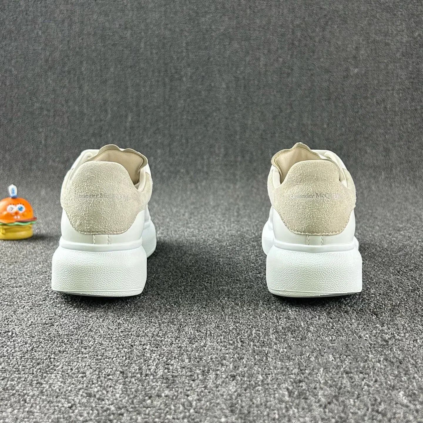 Alexander McQueen Alexander McQueen White Sneakers Size 37.5. Size US 7.5 / EU 40-41 - 5 Thumbnail