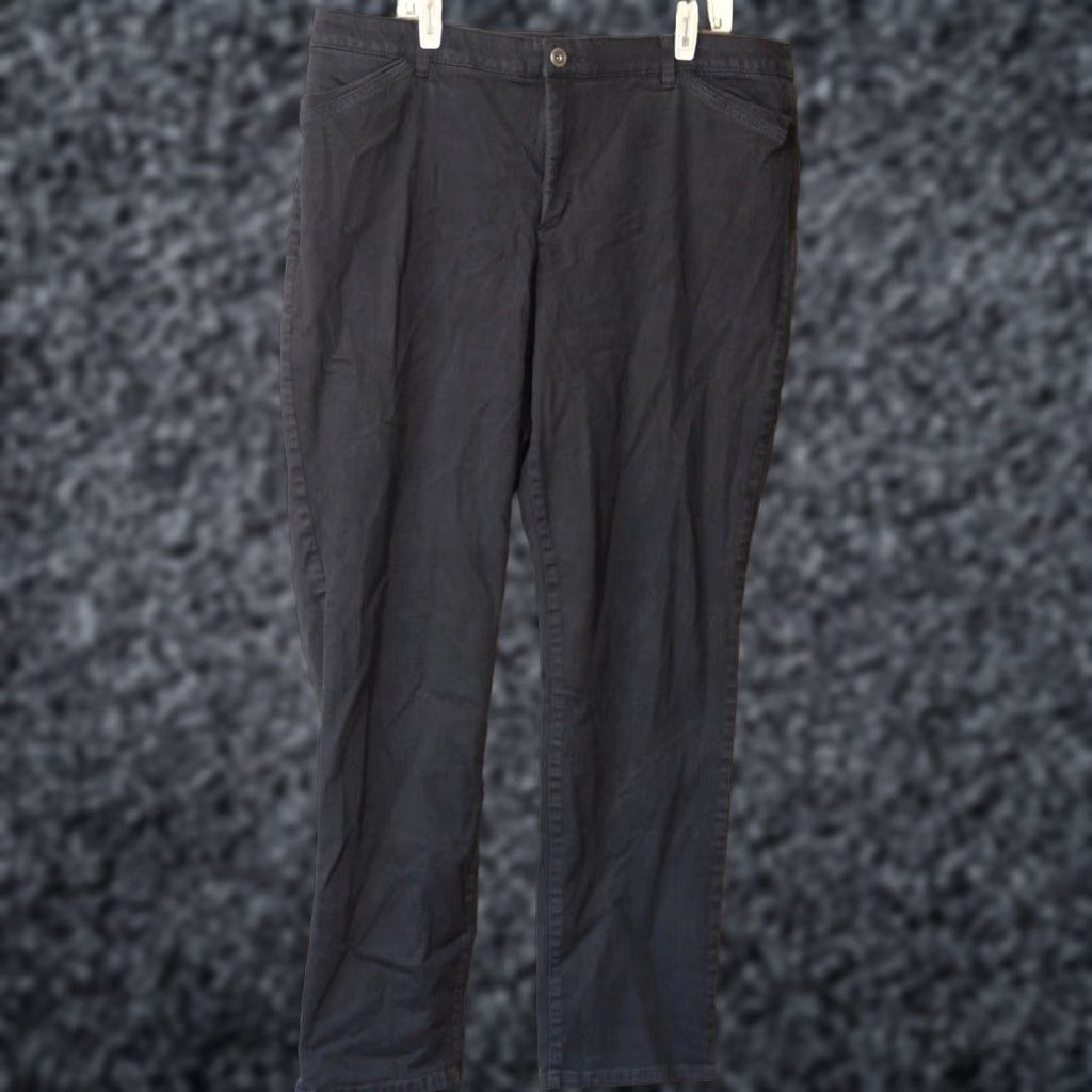 Vintage Christopher & Banks Signature Slimming Black Jeans 20W Tall Women's Size Slim Straight 32in Inseam Jeans Size 42" / US 20 - 1 Thumbnail