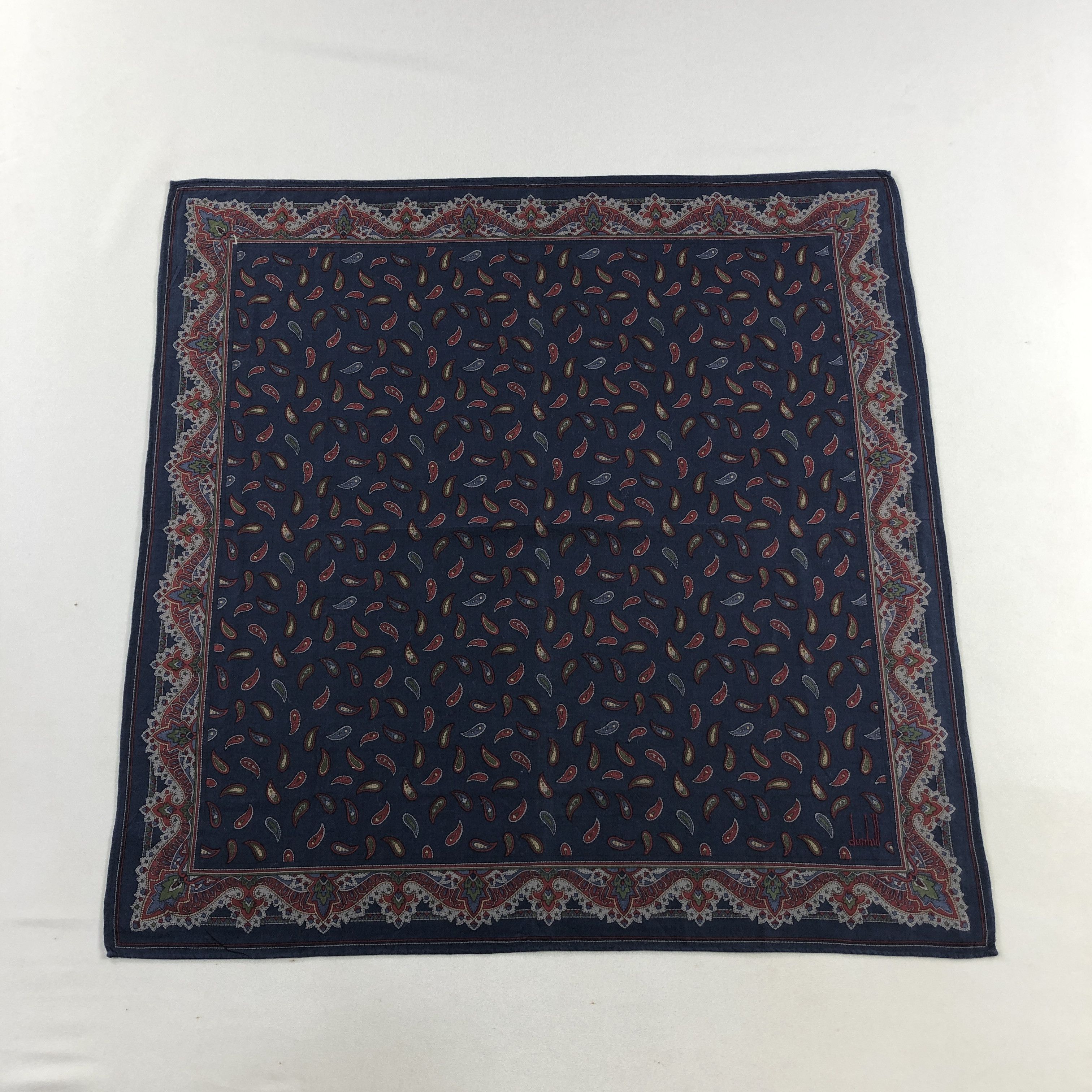 Alfred Dunhill × Vintage Dunhill Handkerchief Neckerchief Bandana H2531 Size ONE SIZE - 1 Thumbnail