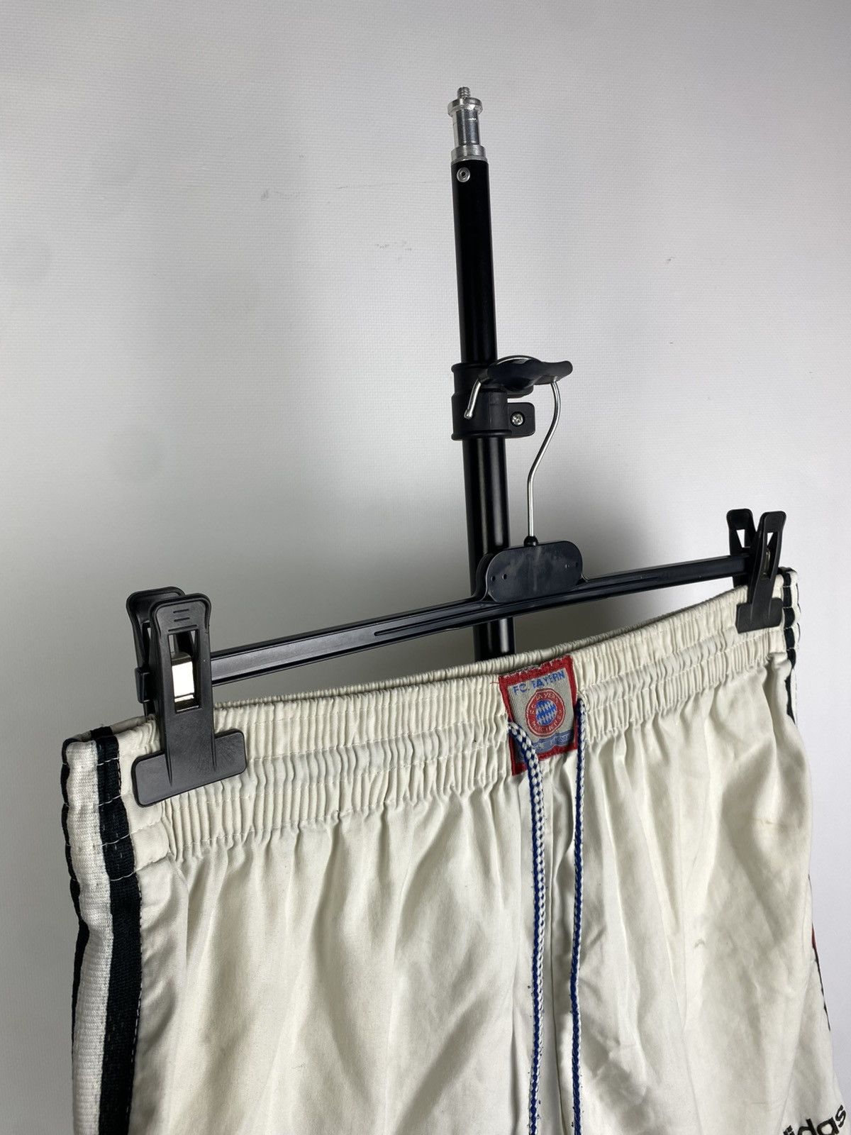 Adidas × Vintage Vintage 90s Adidas Bayern shorts streetwear y2k style size L Size US 36 / EU 52 - 7 Thumbnail