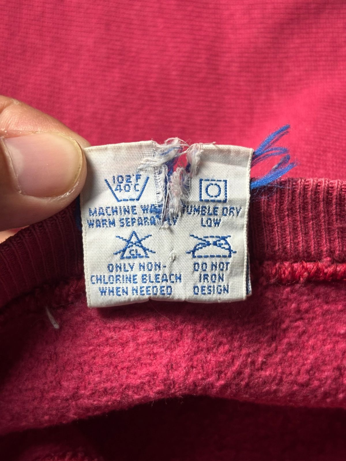 Champion 1990s Champion Reverse Weave Faded Blank Sweatshirt Size US XL / EU 56 / 4 - 9 Thumbnail