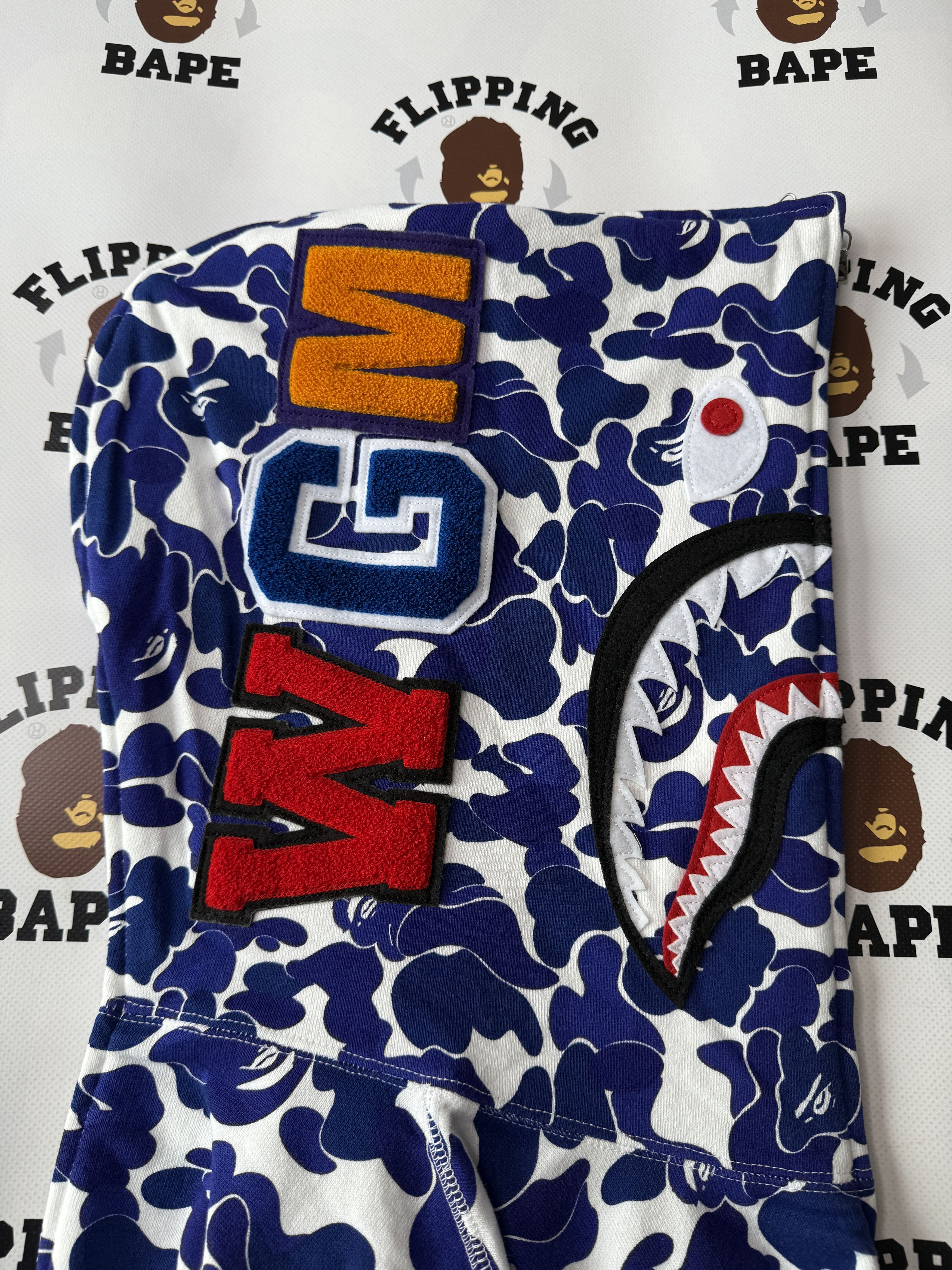 Bape BAPE.COM WEBSTORE SEPARATE SHARK FULL ZIP HOODIE Size US XL / EU 56 / 4 - 5 Thumbnail