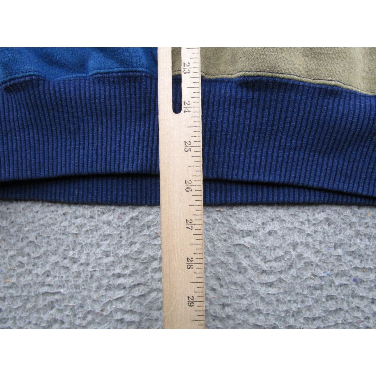 NCAA Vtg 90s University of Illinois Crewneck Sweatshirt Color Block SZ L Crable NCAA Mens Sweatshirt Size US L / EU 52-54 / 3 - 7 Thumbnail