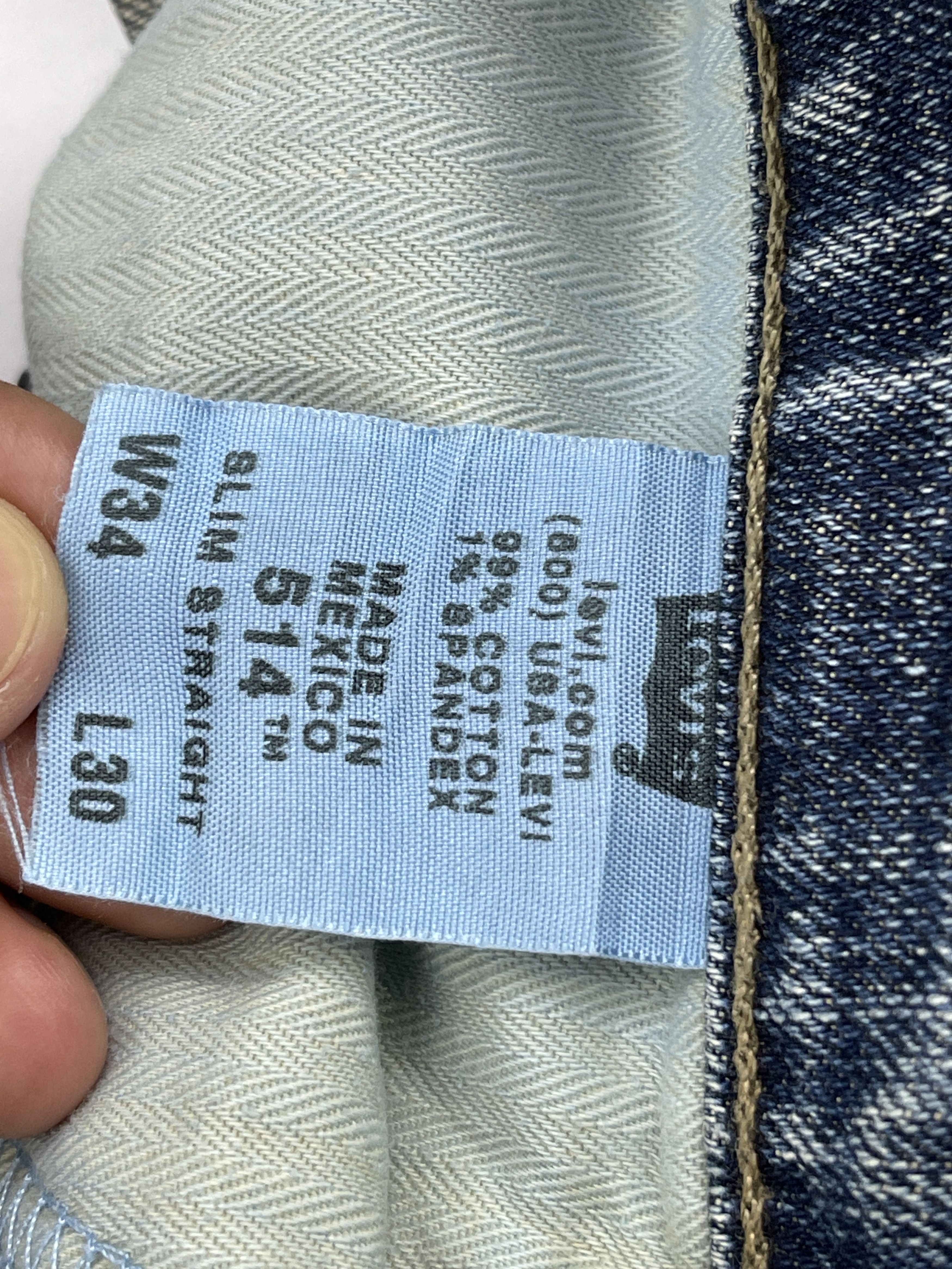 Levi's Faded Blue Vintage Levi's 514 Slim Straight Jeans DP2549 Size US 35 - 7 Thumbnail