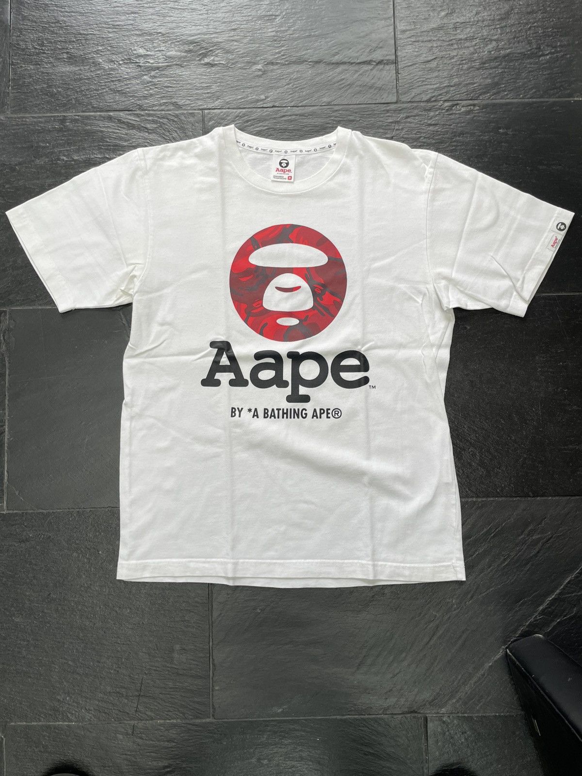 Aape Aape Red Camo Moon Size US M / EU 48-50 / 2 - 1 Thumbnail