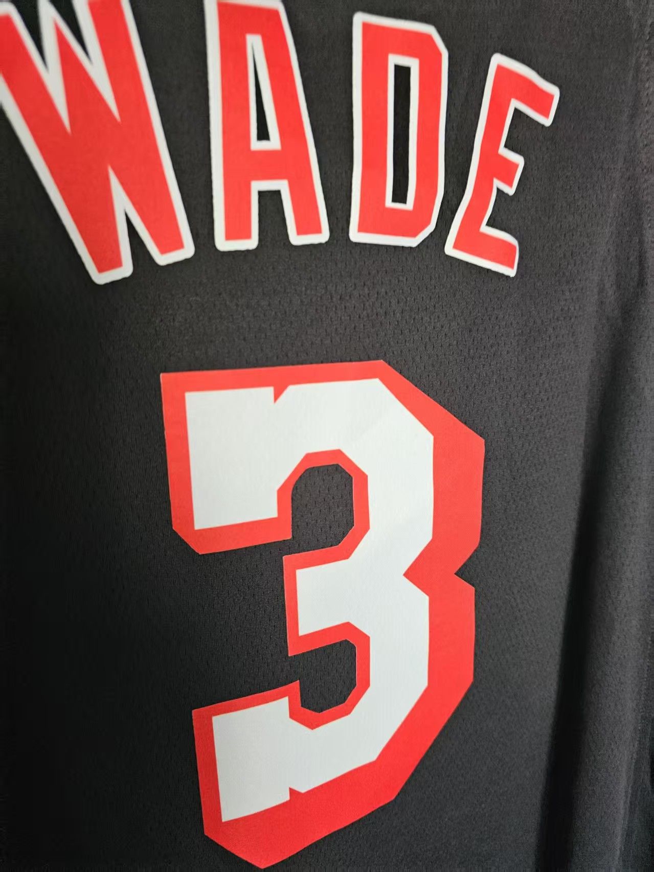 NBA Miami Heat #3 Dwyane Wade Towns Jersey XL Size US XL / EU 56 / 4 - 4 Thumbnail