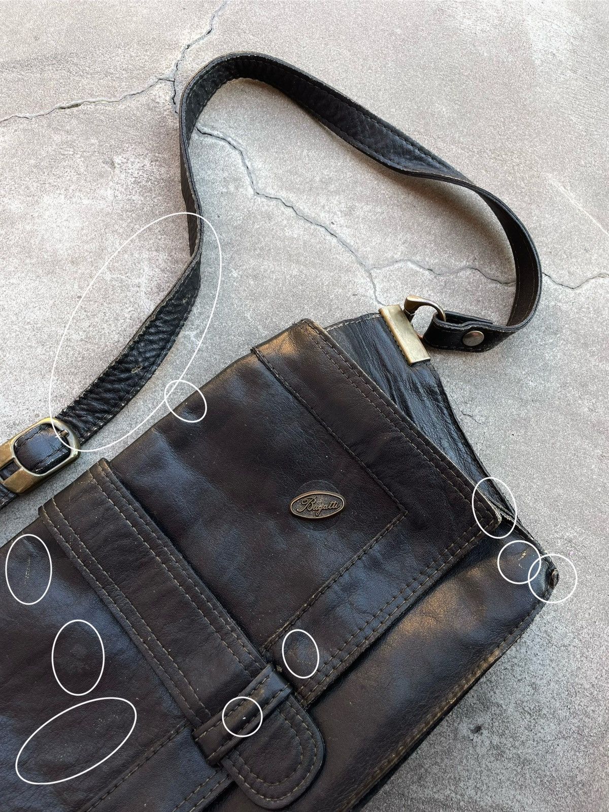 Bugatti Saved Bugatti Black Leather Messenger Bag 90s Size ONE SIZE - 12 Thumbnail