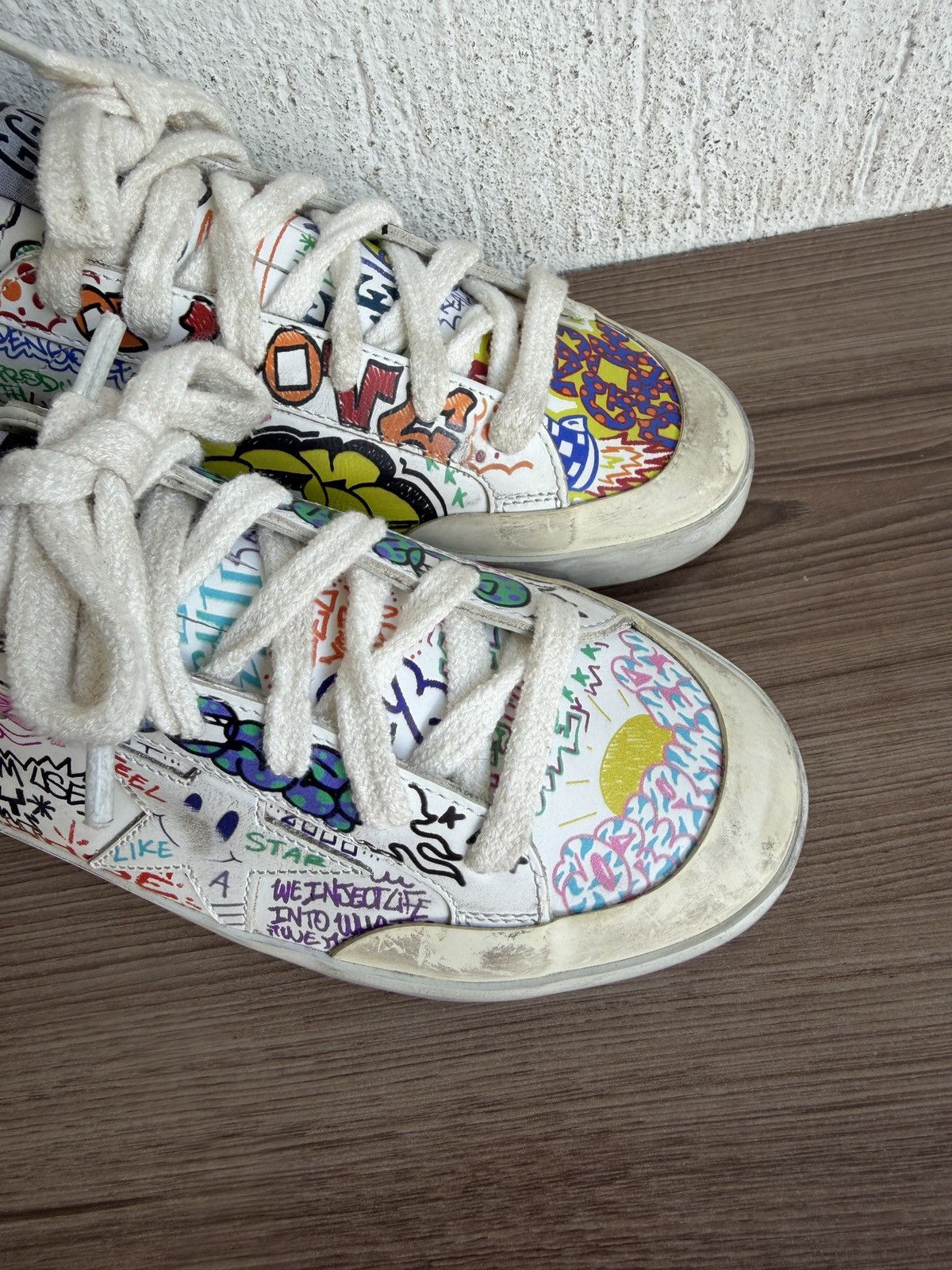 Golden Goose graffiti superstar Gats trainer Size US 8 / IT 38 - 13 Thumbnail