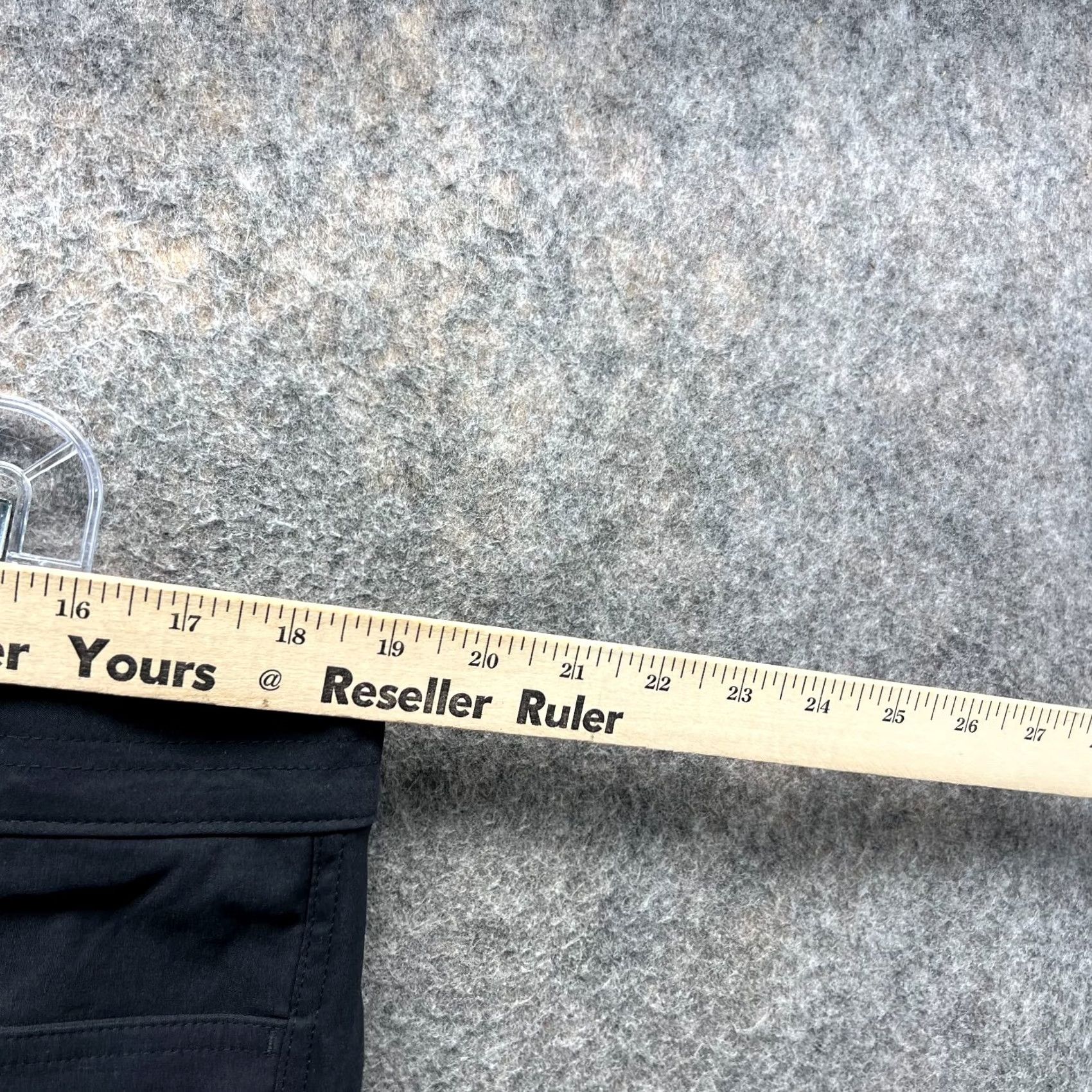 Eddie Bauer VINTAGE Eddie Bauer Pants Women 16W Black Capri Flat Front Casual Dress Straight Leg Size 26" / US 2 / IT 38 - 6 Thumbnail