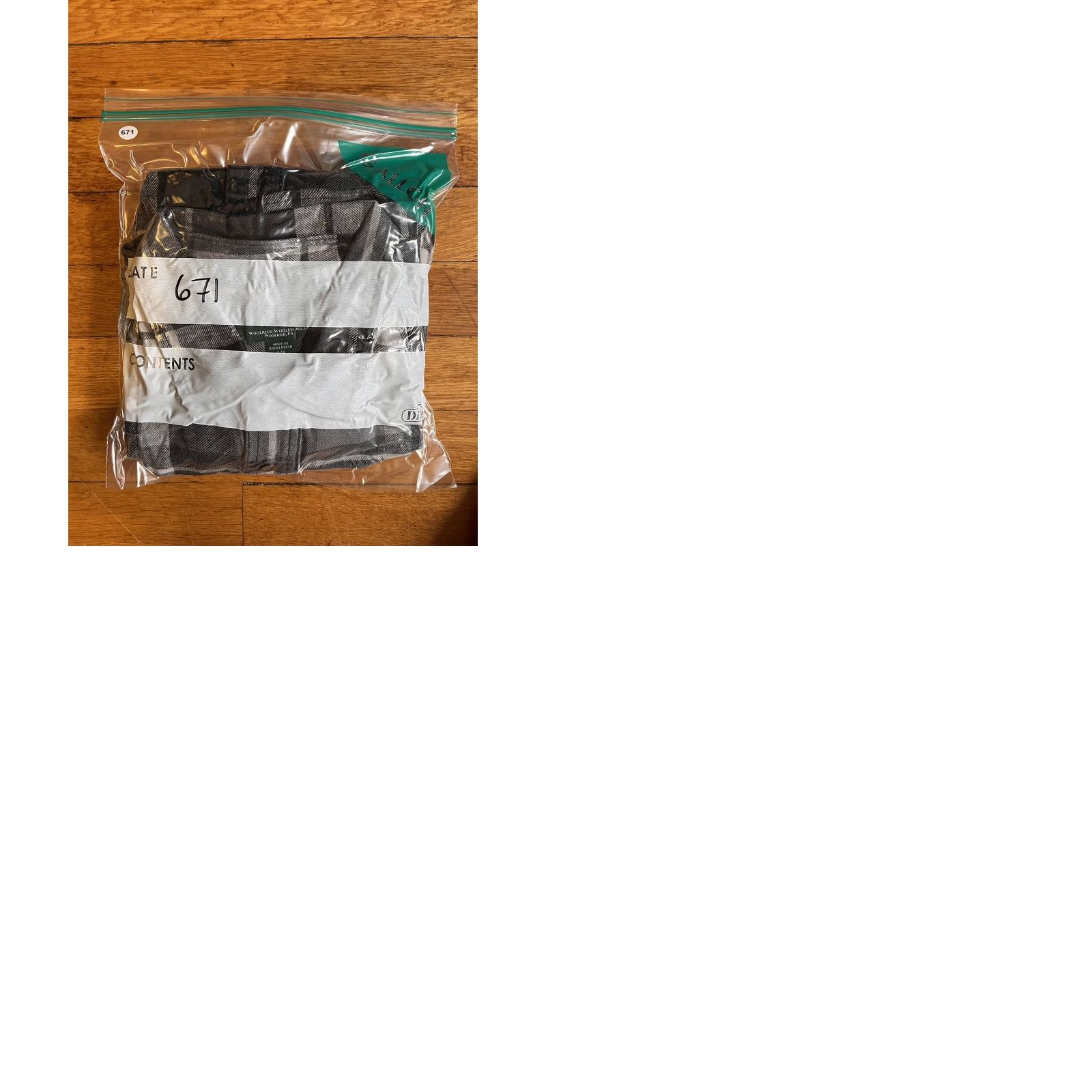 Vintage Woolrich Shirt Men’s Large Black White Plaid Size US L / EU 52-54 / 3 - 9 Thumbnail