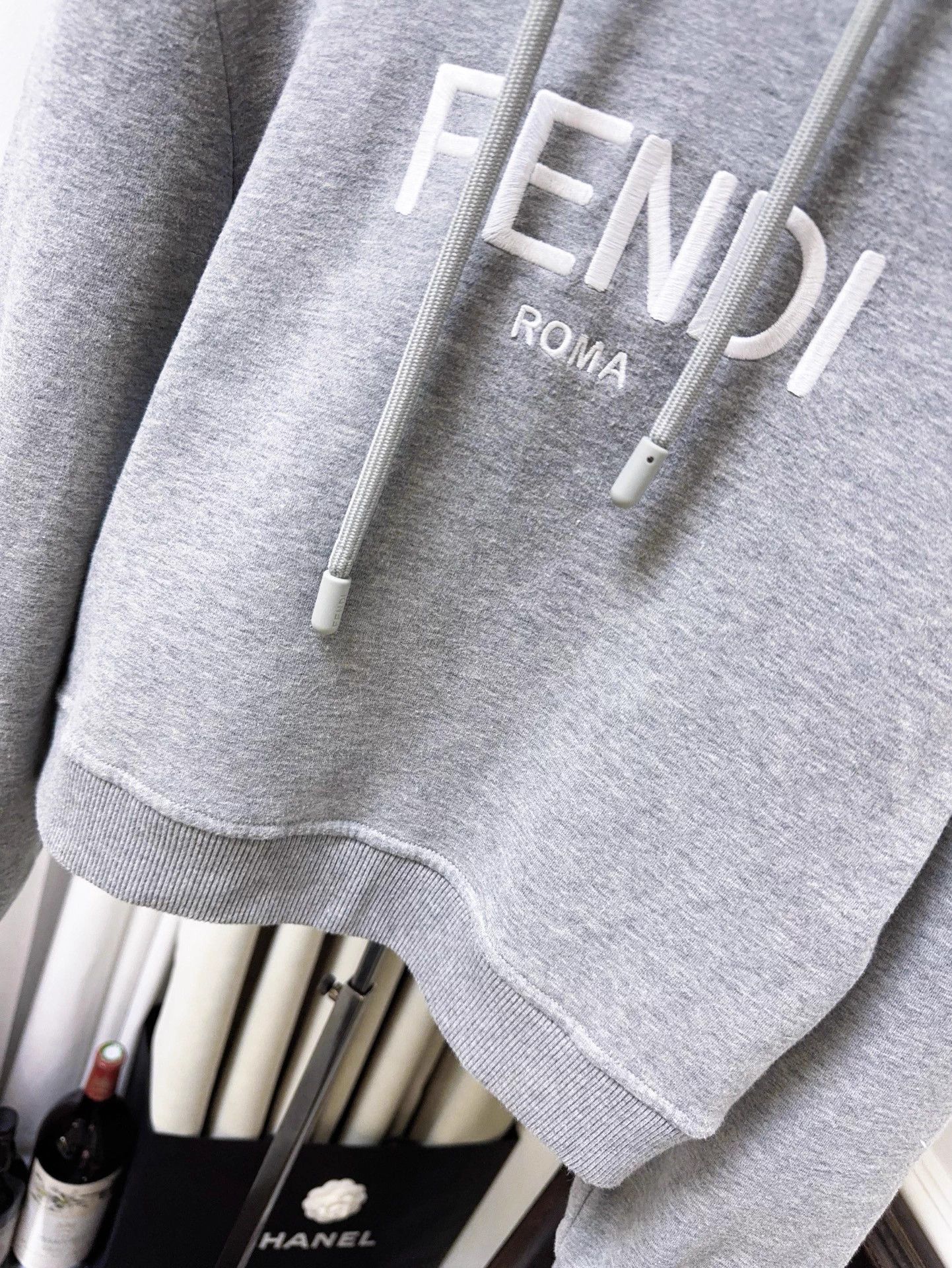 Fendi Fendi Gray Letter Logo Hoodie M Size M / US 6-8 / IT 42-44 - 3 Thumbnail