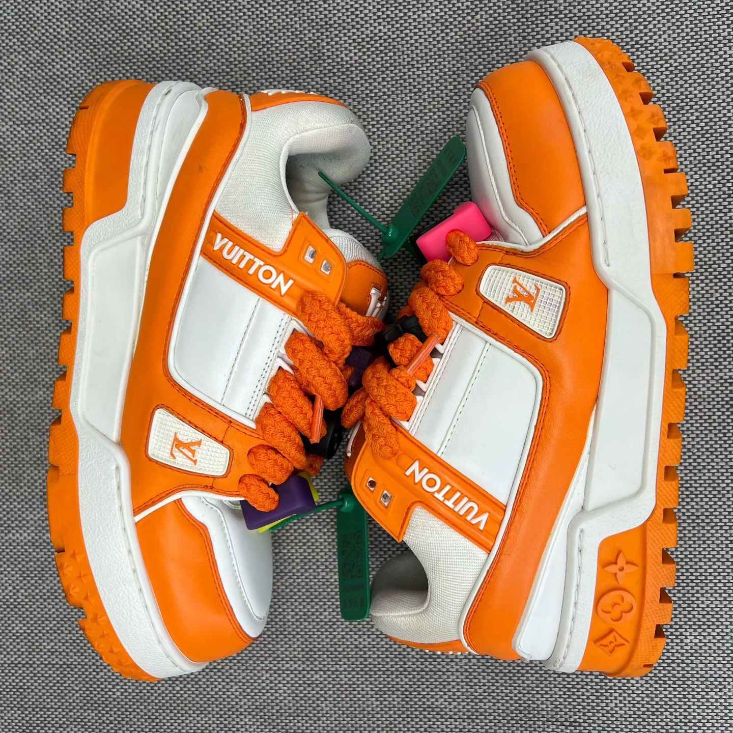 Louis Vuitton LV Trainer Maxi White Orange Clefable 5.5/39.5 Size US 6.5 / EU 39-40 - 7 Thumbnail