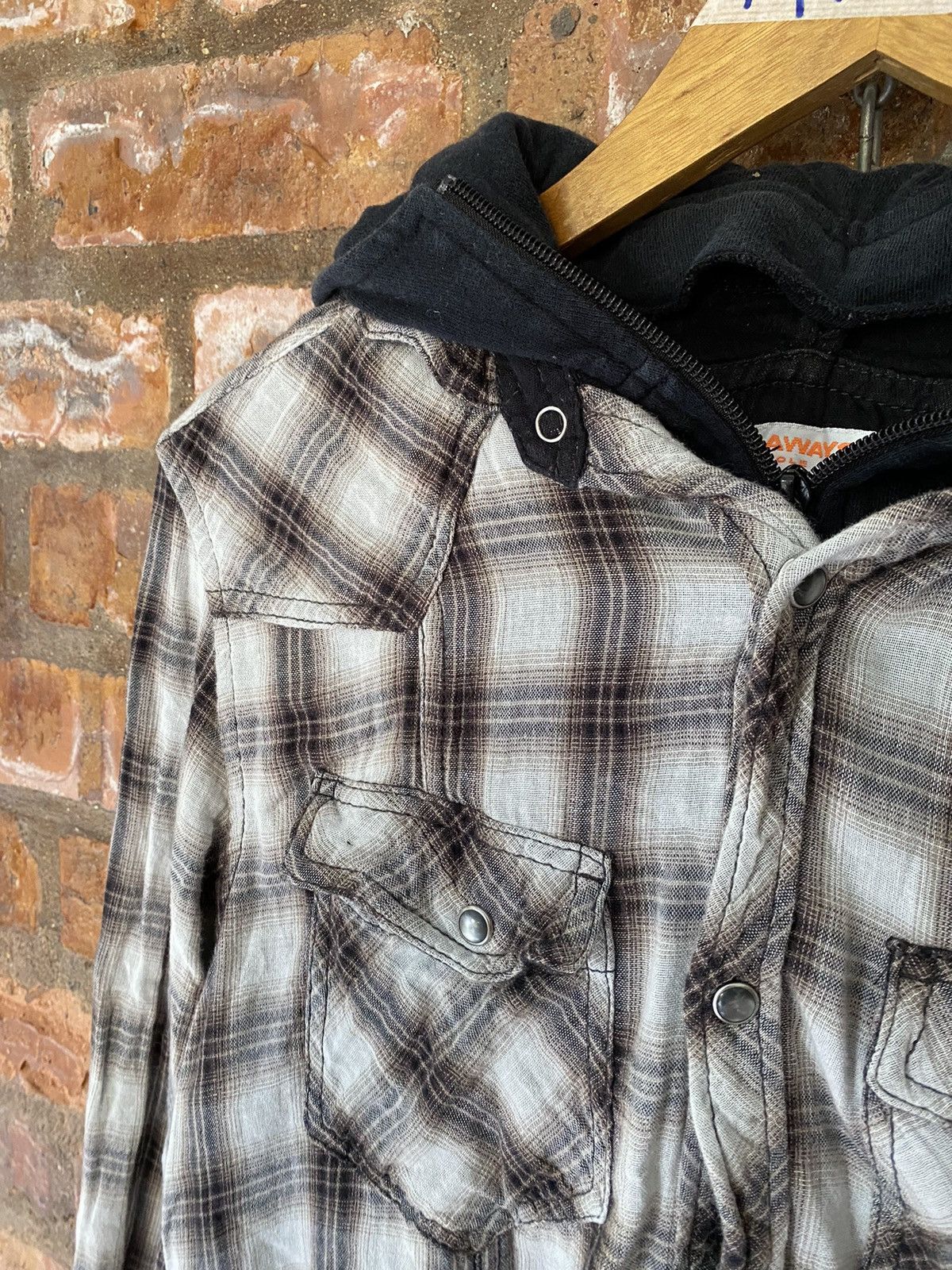 5351 POUR LES HOMMES 2000s Nicole Hybrid shadow Flannel removable hoodie Size US M / EU 48-50 / 2 - 7 Thumbnail