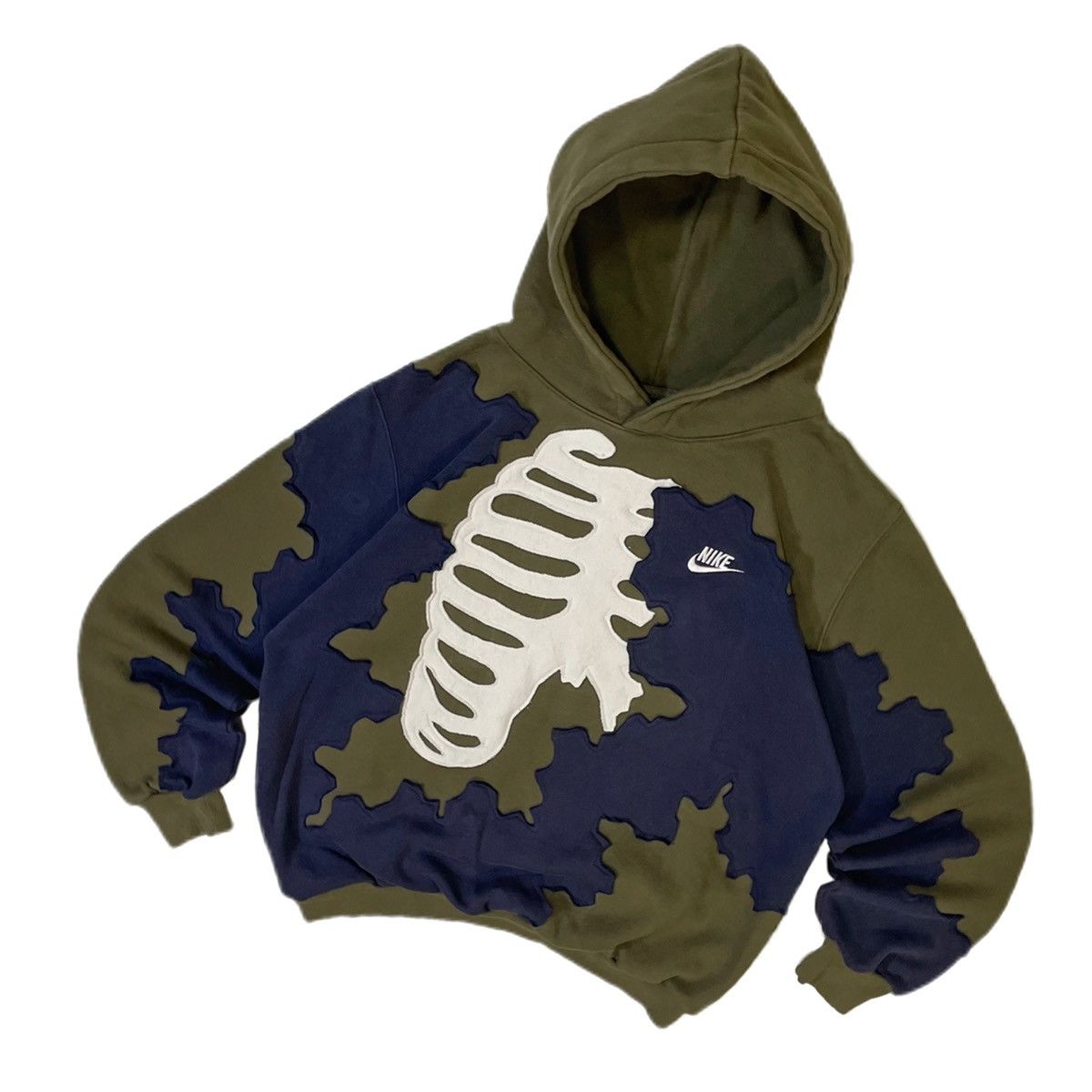 Nike × Vintage Vintage Nike Hoodie [OUT OF STOCK] Size US M / EU 48-50 / 2 - 2 Thumbnail