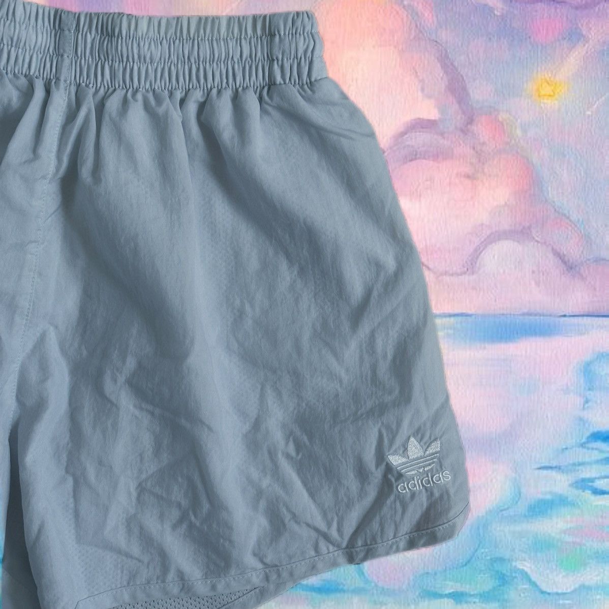 Adidas Adidas Classic 3-Stripe Dolphin Shorts in Blue Size 25" / US 0 / IT 36 - 3 Thumbnail