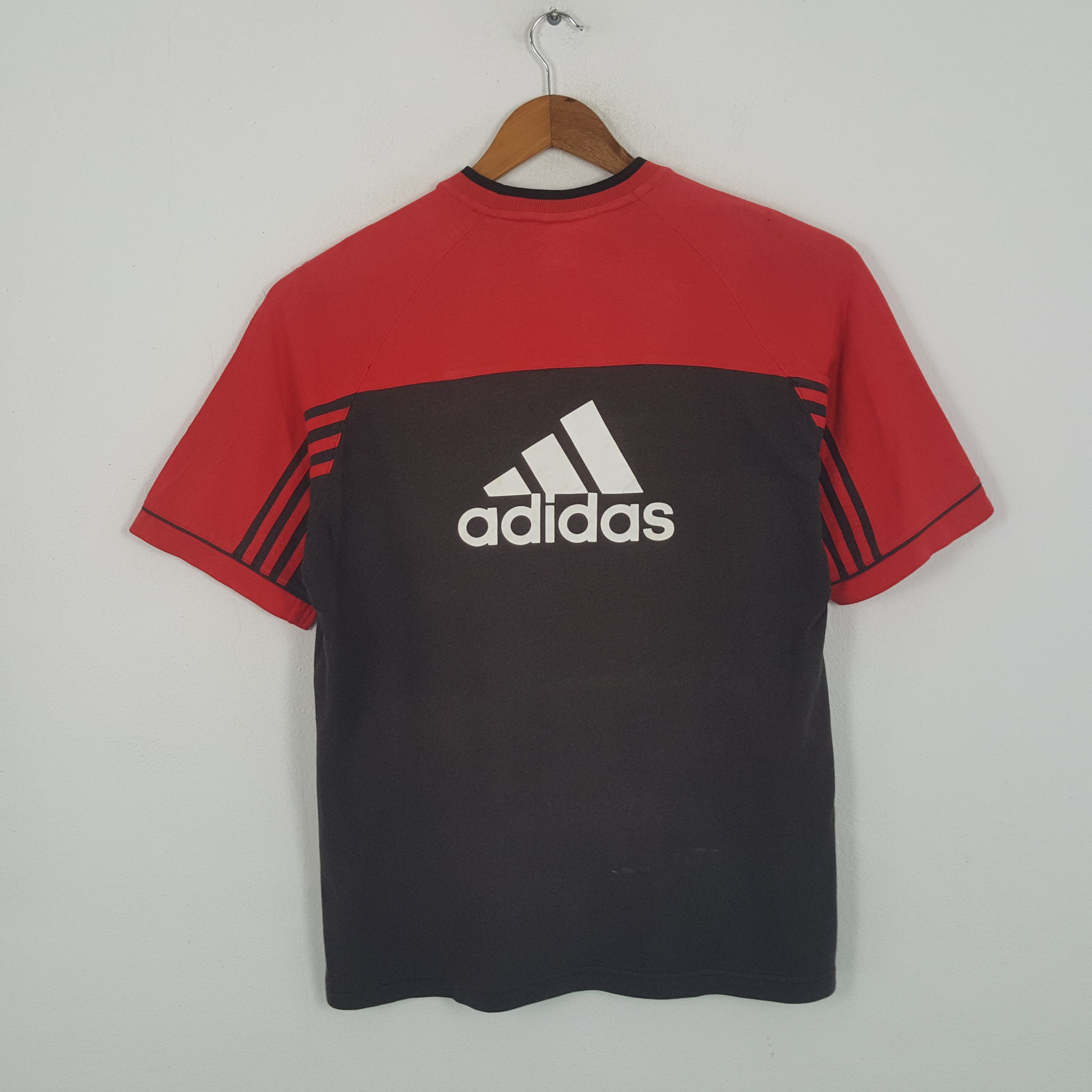 Adidas × Vintage Vintage ADIDAS AC MILAN Italian Football Club T-Shirts Size US L / EU 52-54 / 3 - 3 Thumbnail
