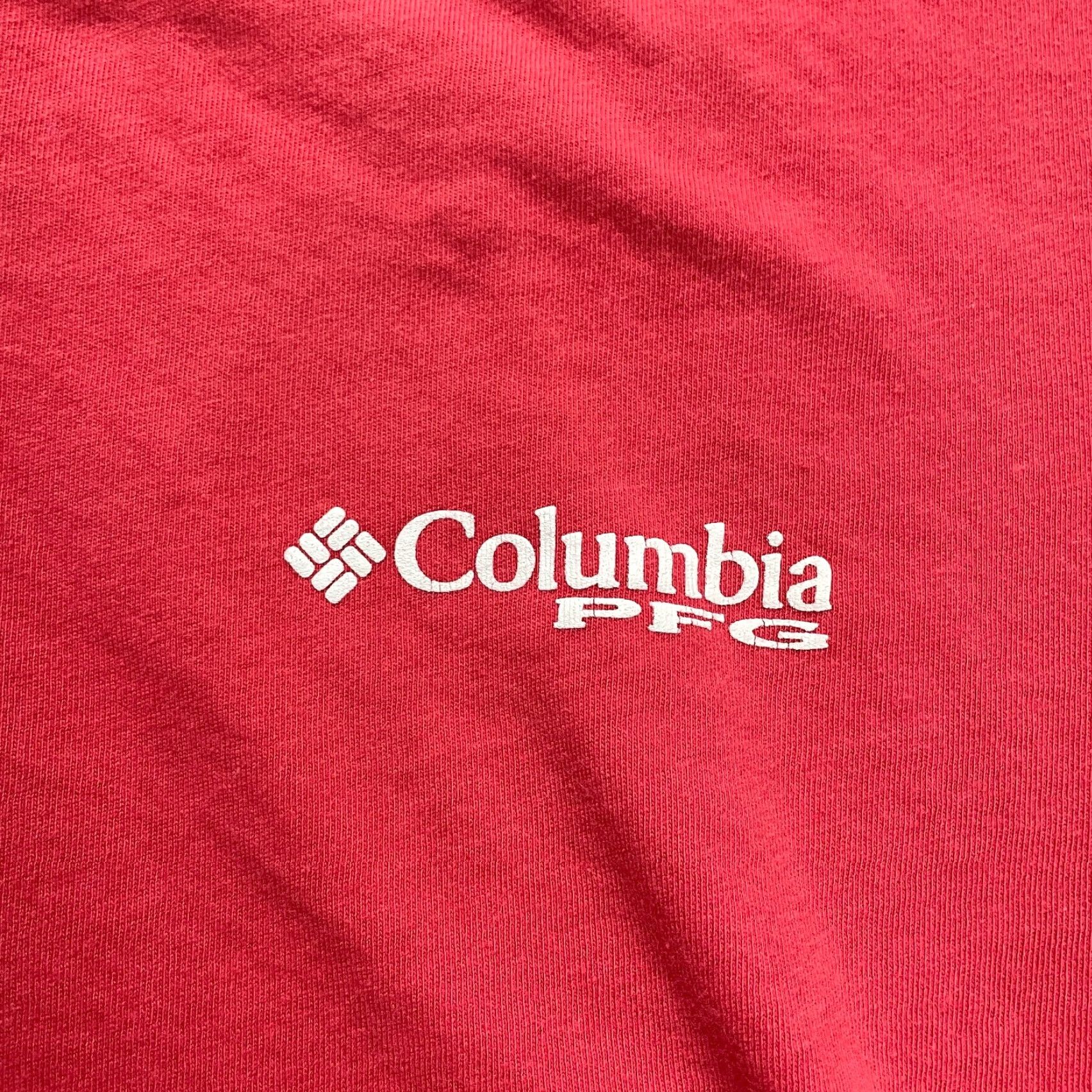 Vintage VINTAGE? No — wait this is not vintage. Generate final: Columbia Shirt Mens M Red PFG Active Top Short Sleeve Fishing T-Shirt Size US M / EU 48-50 / 2 - 3 Thumbnail