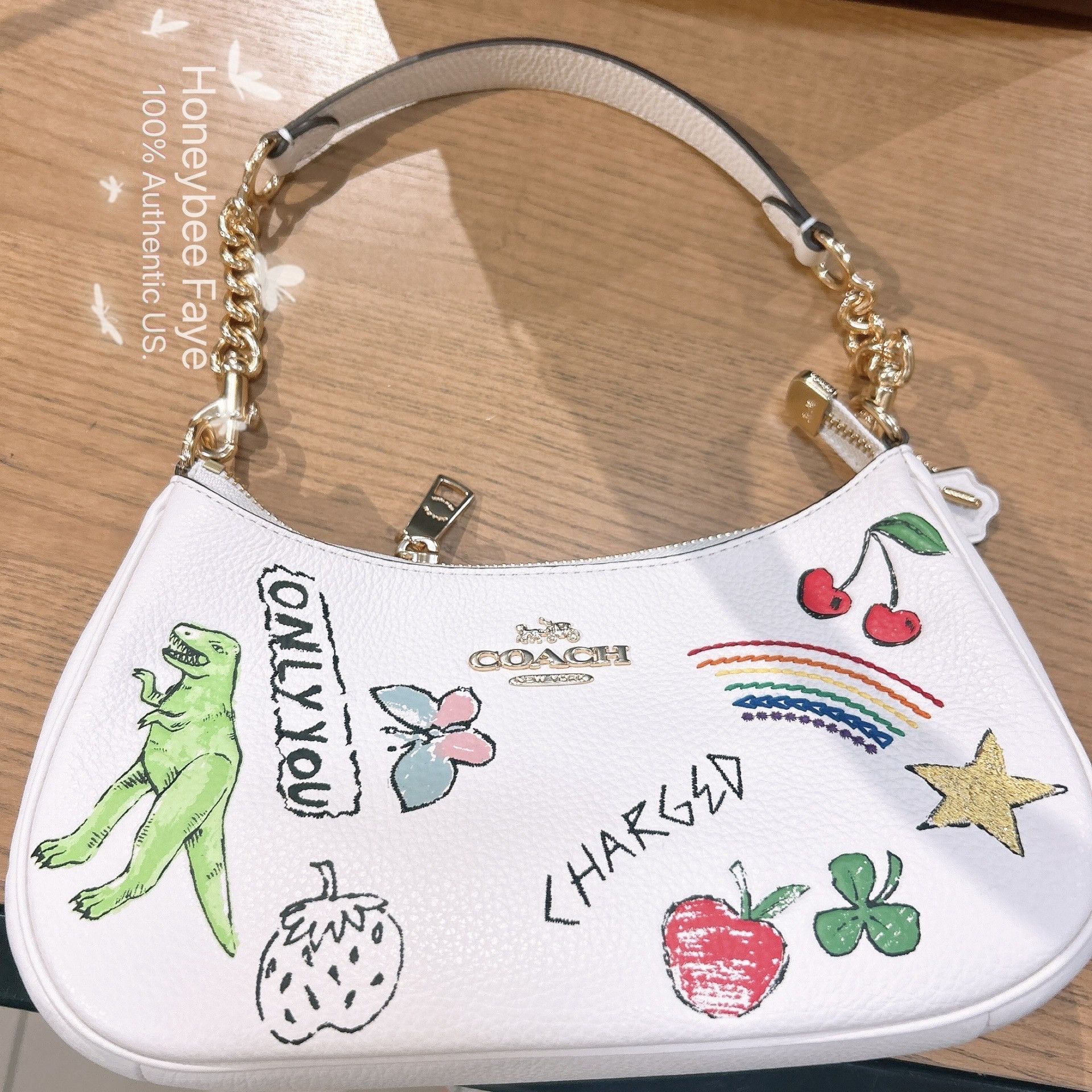 Coach NWT Coach Teri Shoulder Bag With Sketch Print CAK17 Size ONE SIZE - 3 Thumbnail