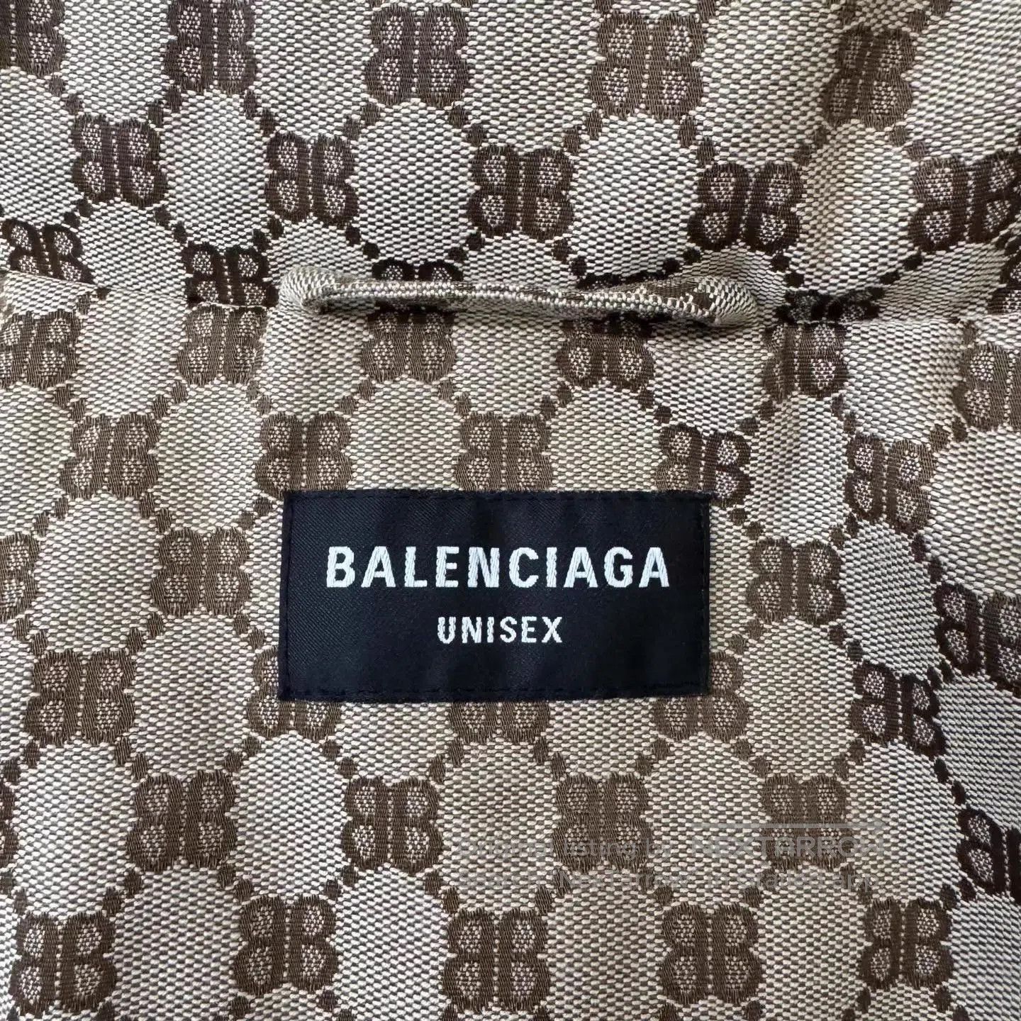 Balenciaga Brown Patterned Puffer Vest Size L. Size US L / EU 52-54 / 3 - 4 Thumbnail