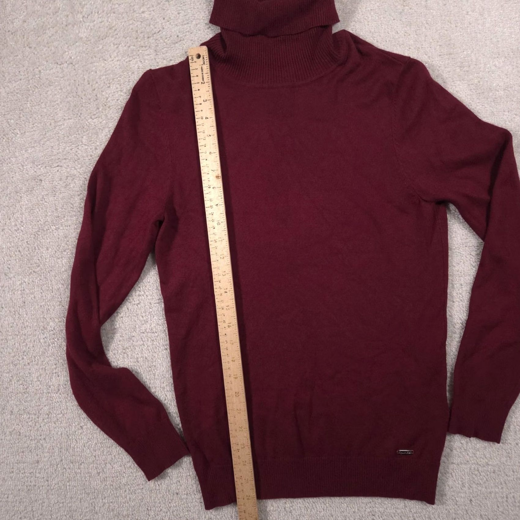 Calvin Klein Calvin Klein Sweater Mens Small Red Turtleneck Lightweight Rayon Knit Pullover Size US S / EU 44-46 / 1 - 5 Thumbnail