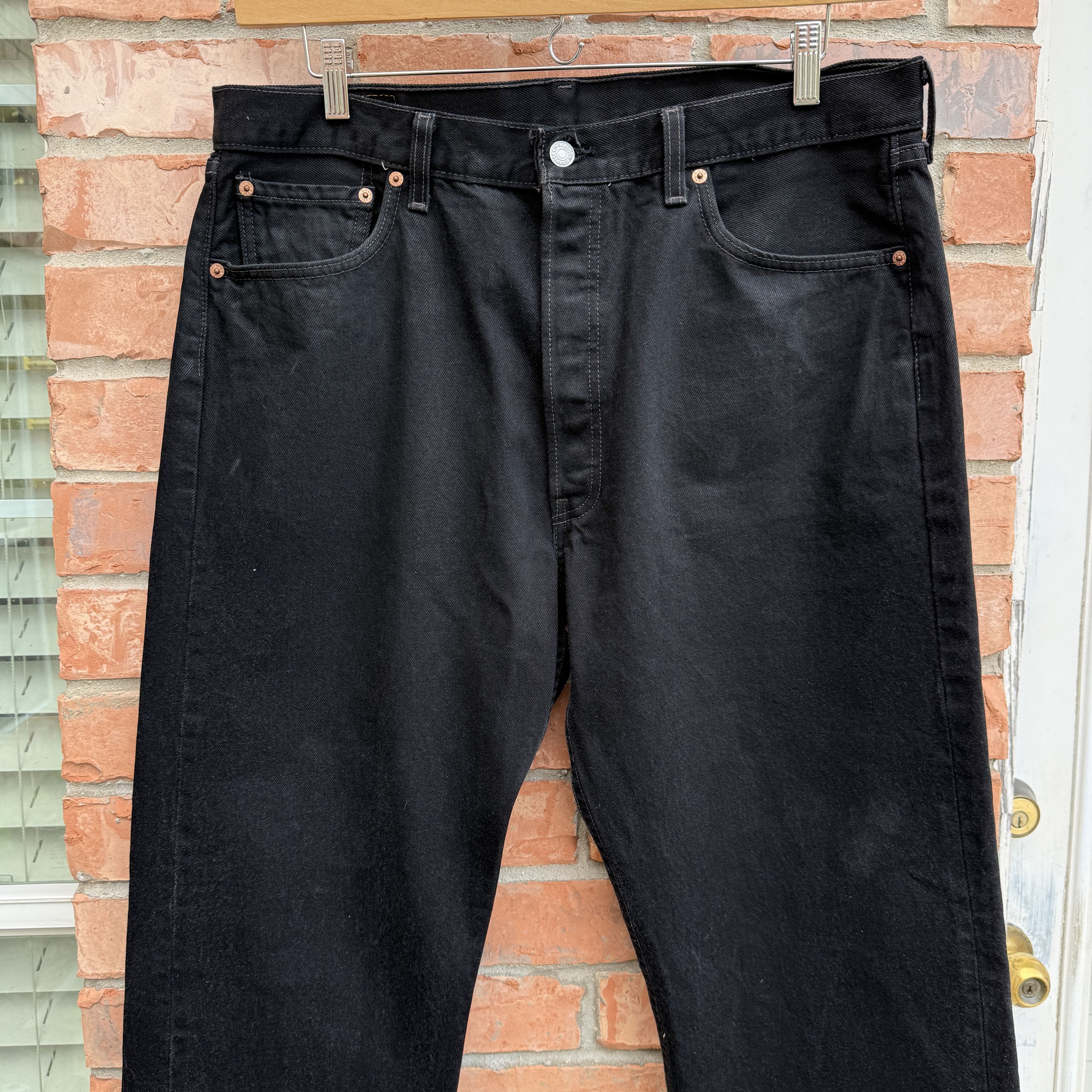 Levi's Vintage Levi's Black Denim Button Fly Jeans 501 Size US 37 - 2 Thumbnail