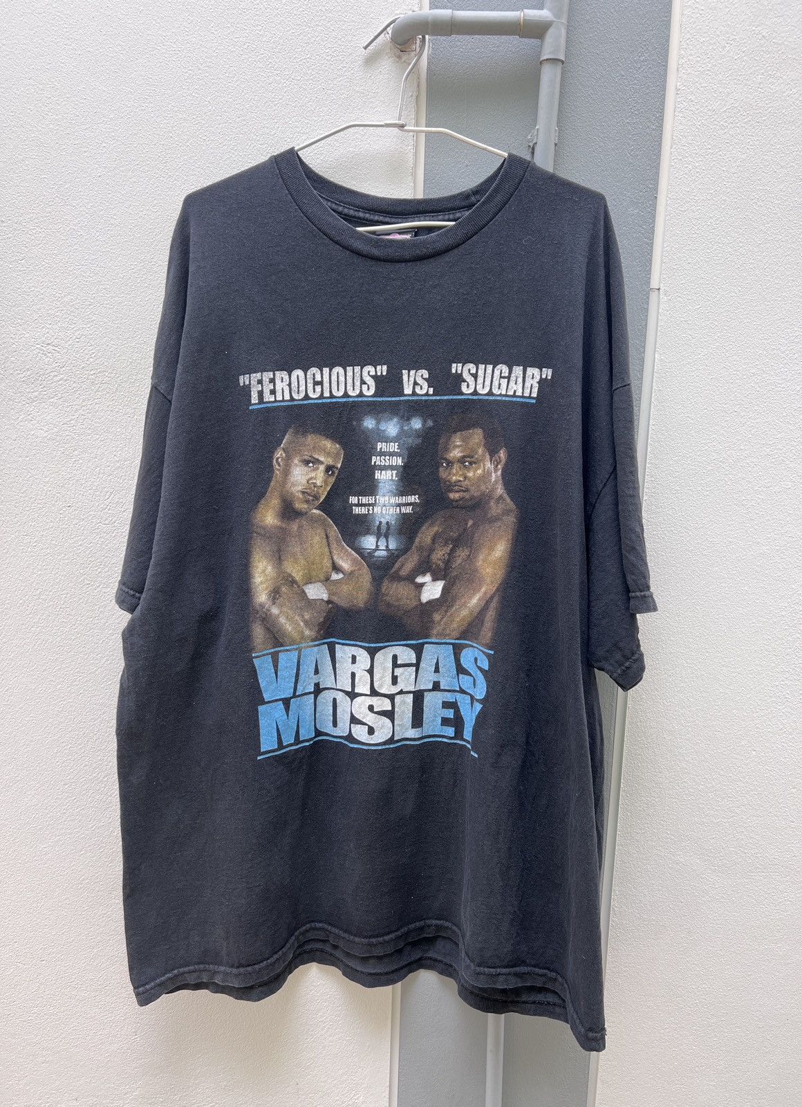 Rap Tees × Vintage Vintage Y2K Shane Mosley vs Fernando Vargas Tee Faded 2XL Size US XXL / EU 58 / 5 - 2 Thumbnail