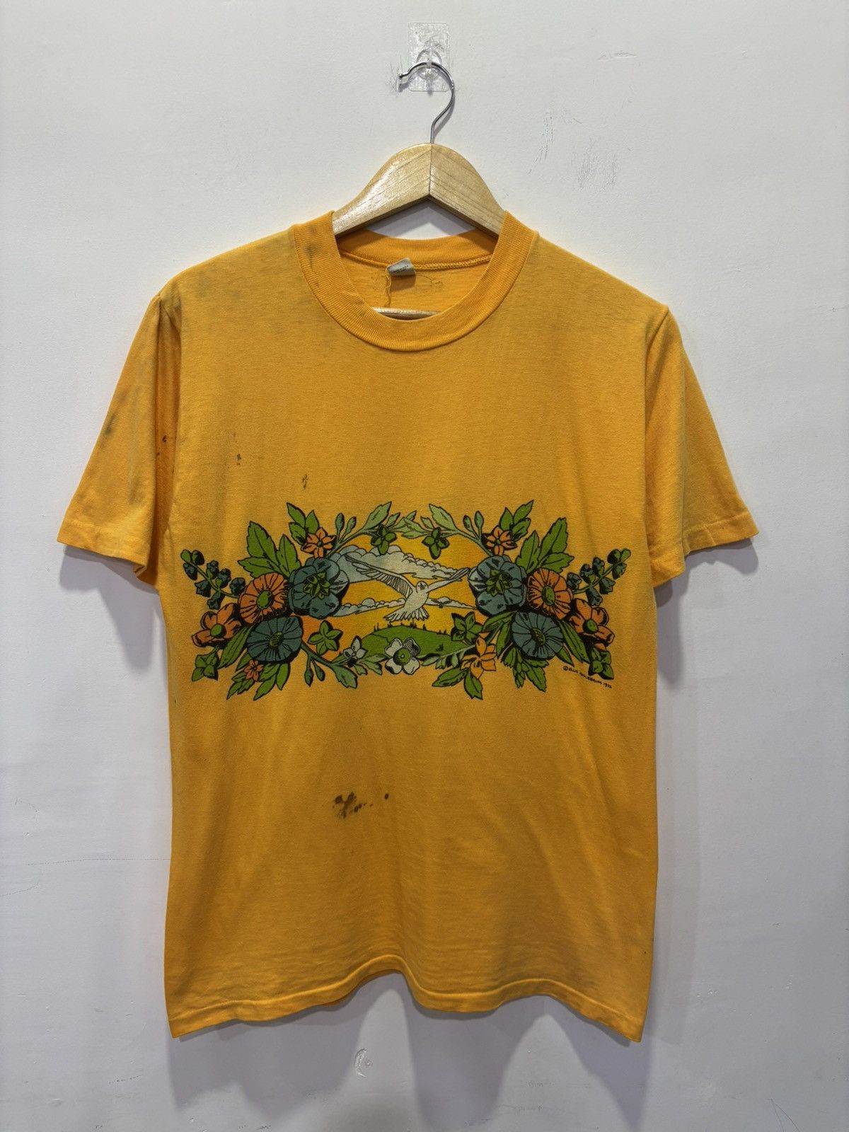 Vintage Vintage 70’s Hi Cru Floral Tshirt Size US M / EU 48-50 / 2 - 1 Thumbnail